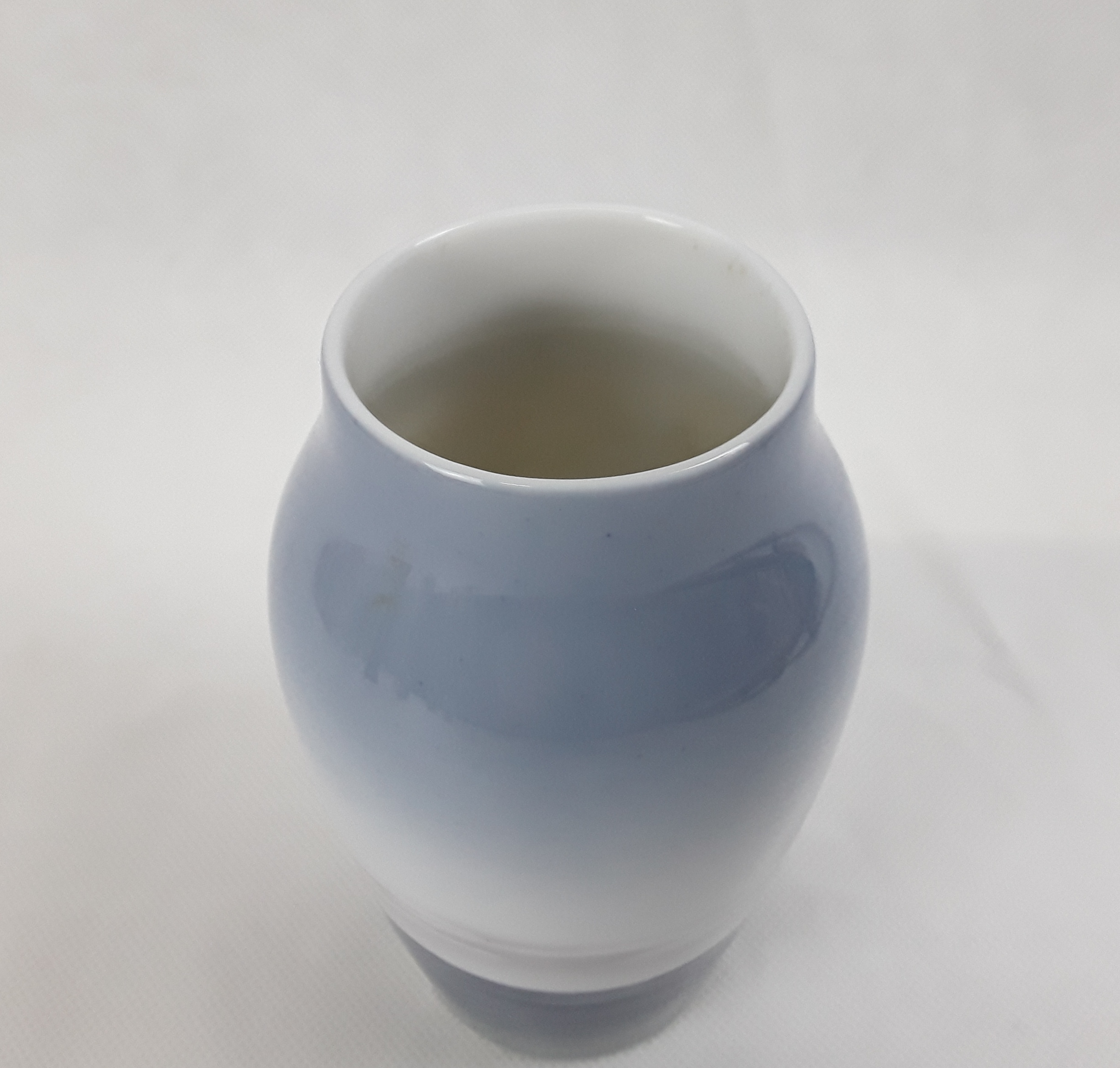 Small Hand Painted Royal Copenhagen Vase c1955 - Image 4