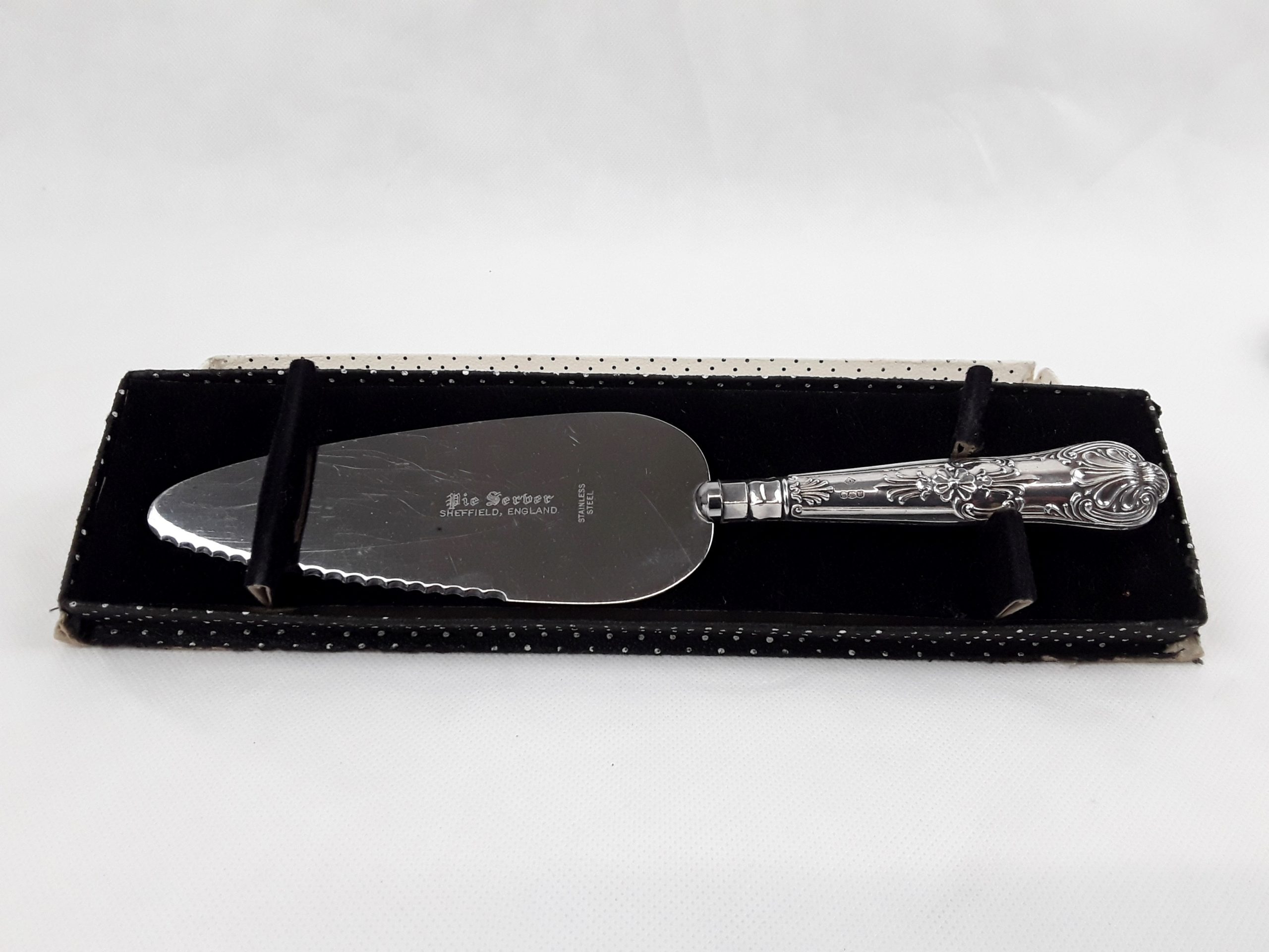 Sheffield 1965 Sterling Silver Handled Cake Slice Server