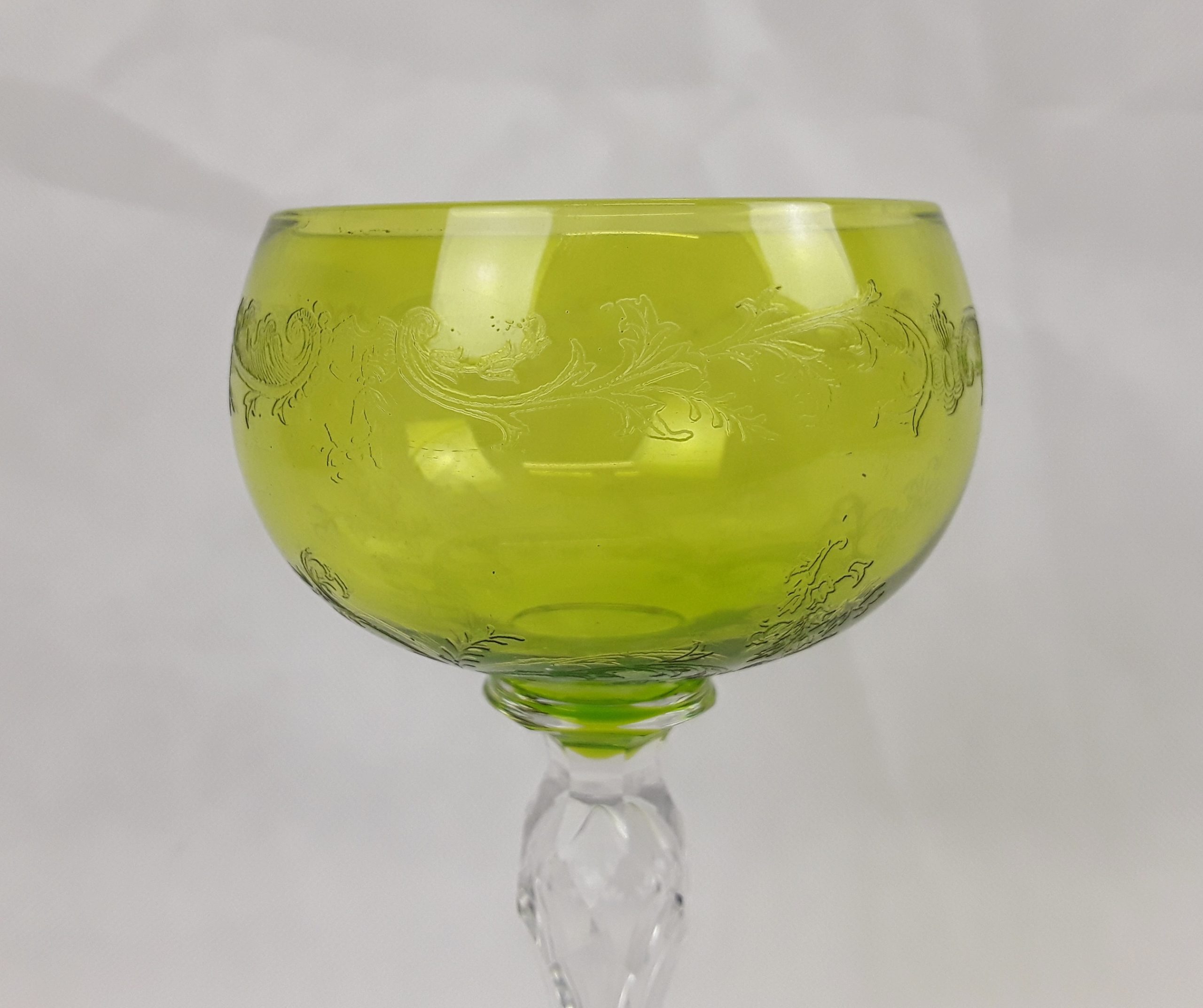 Saint Louis Green Mikado Pattern Wine Glass - Image 2