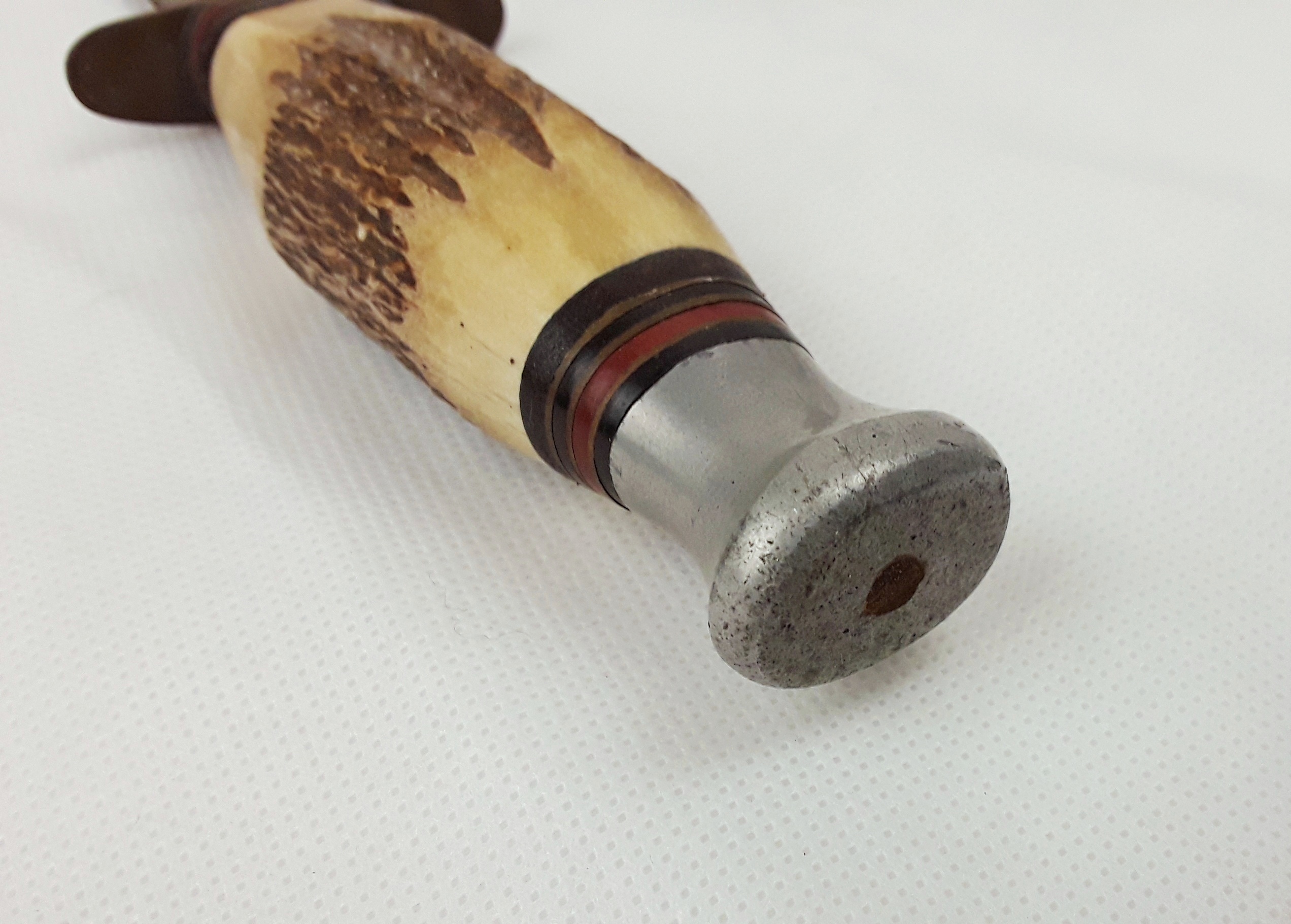 Staghorn Hunting Knife With Leather Scabbard - Image 4