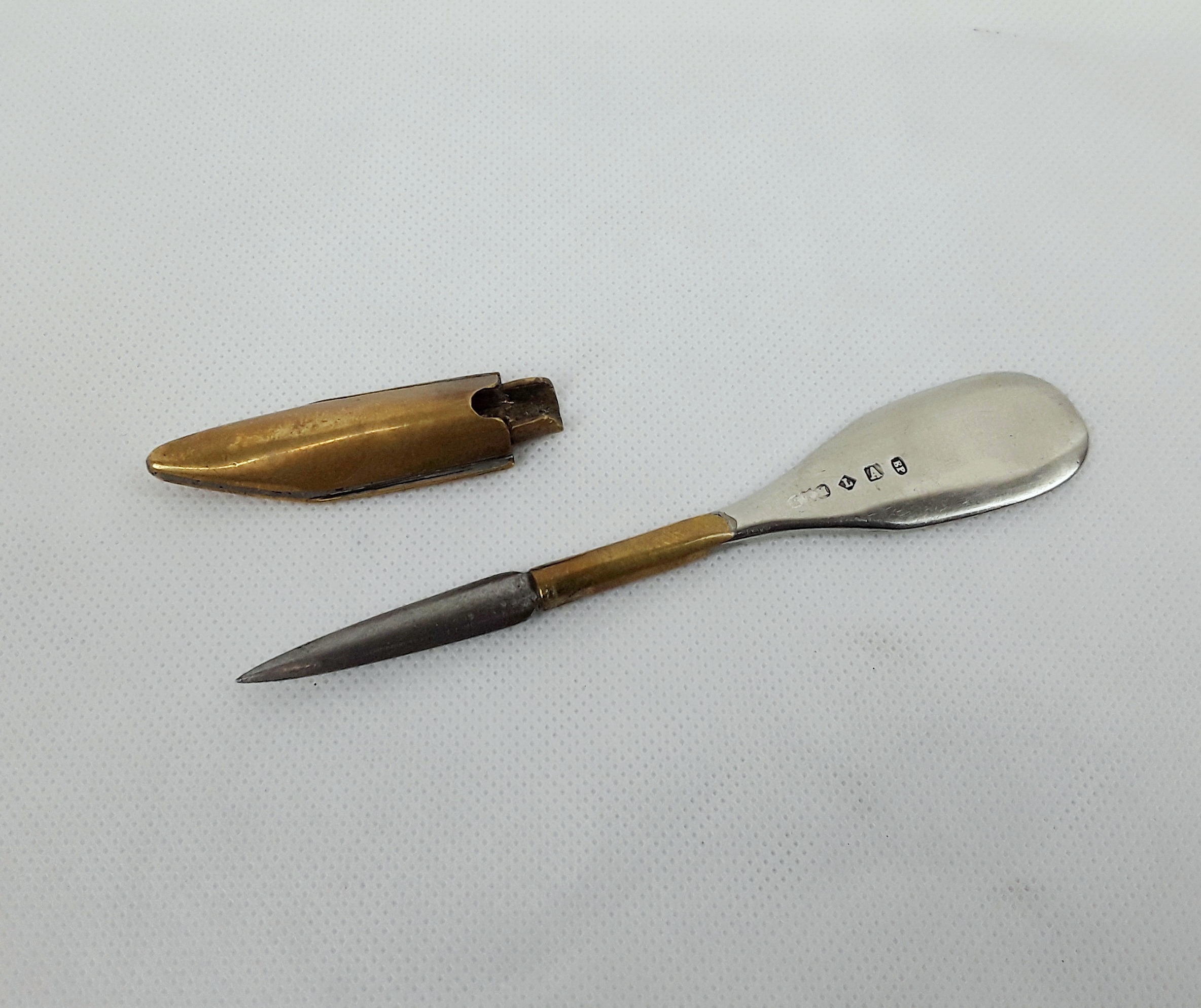 WW2 SOE Or Commando Punch Dagger And Scabbard