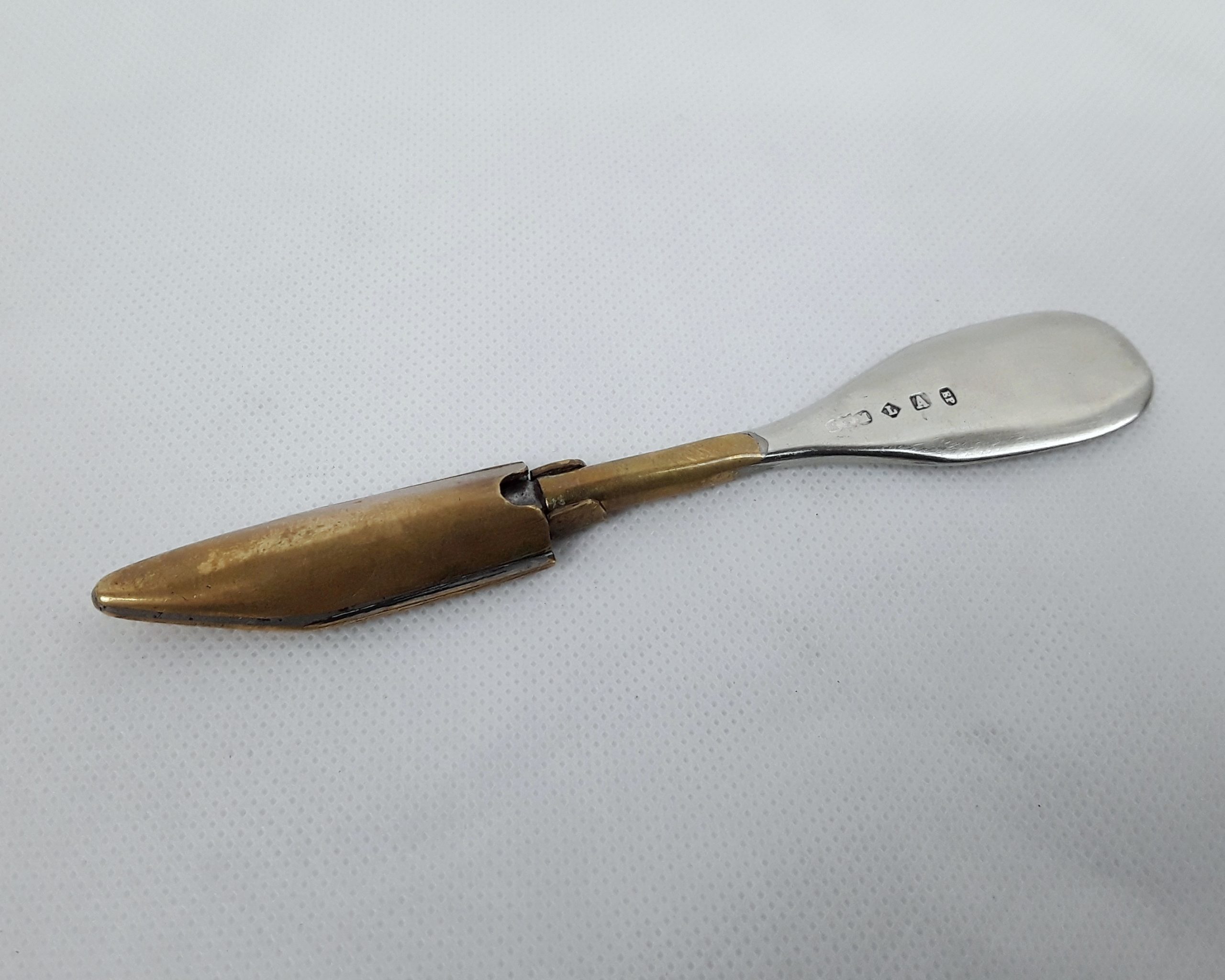 WW2 SOE Or Commando Punch Dagger And Scabbard - Image 3
