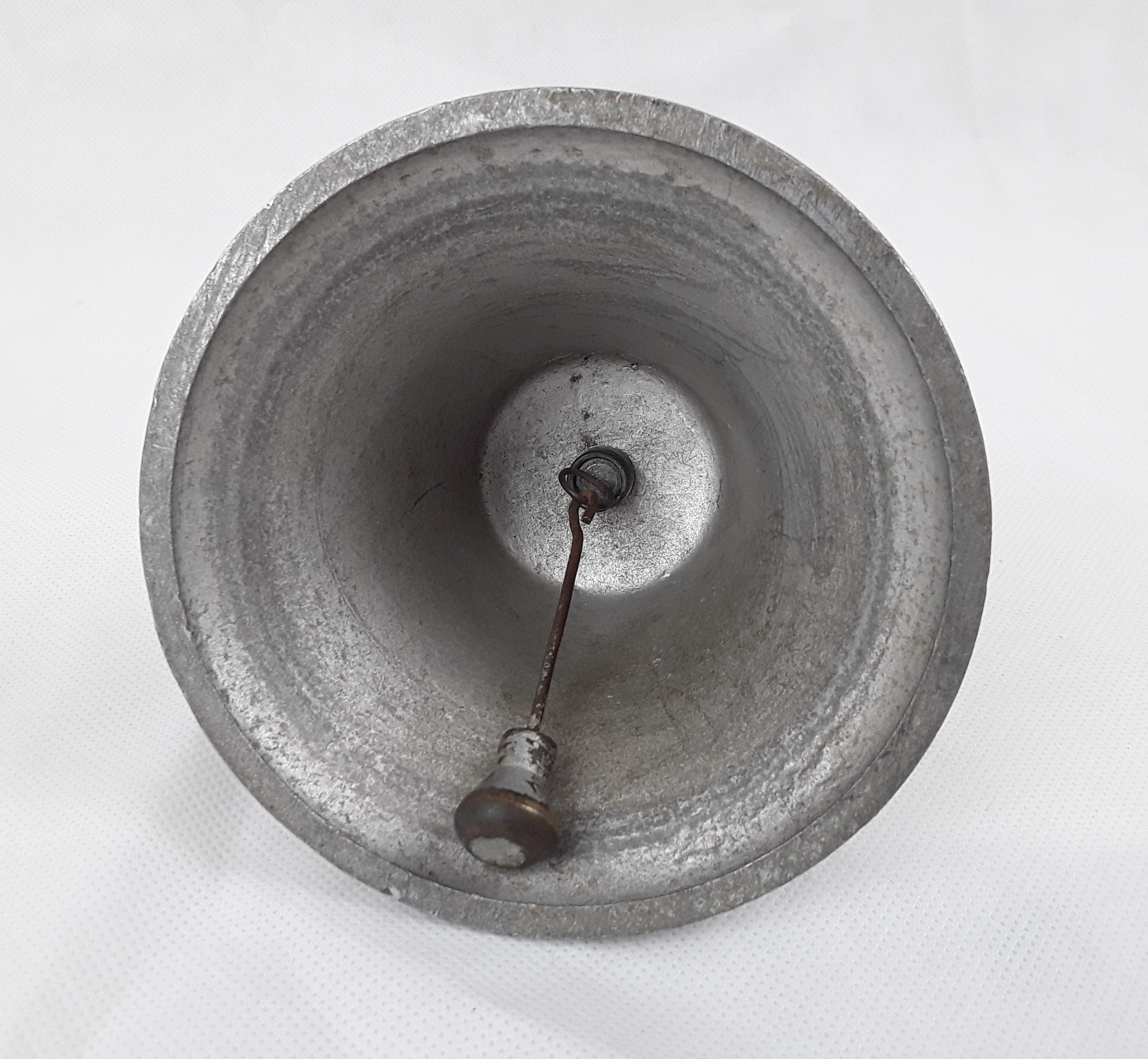 WW2 Victory Bell Made From The Metal Of Shot Down German Luftwaffe Aircraft - Image 5