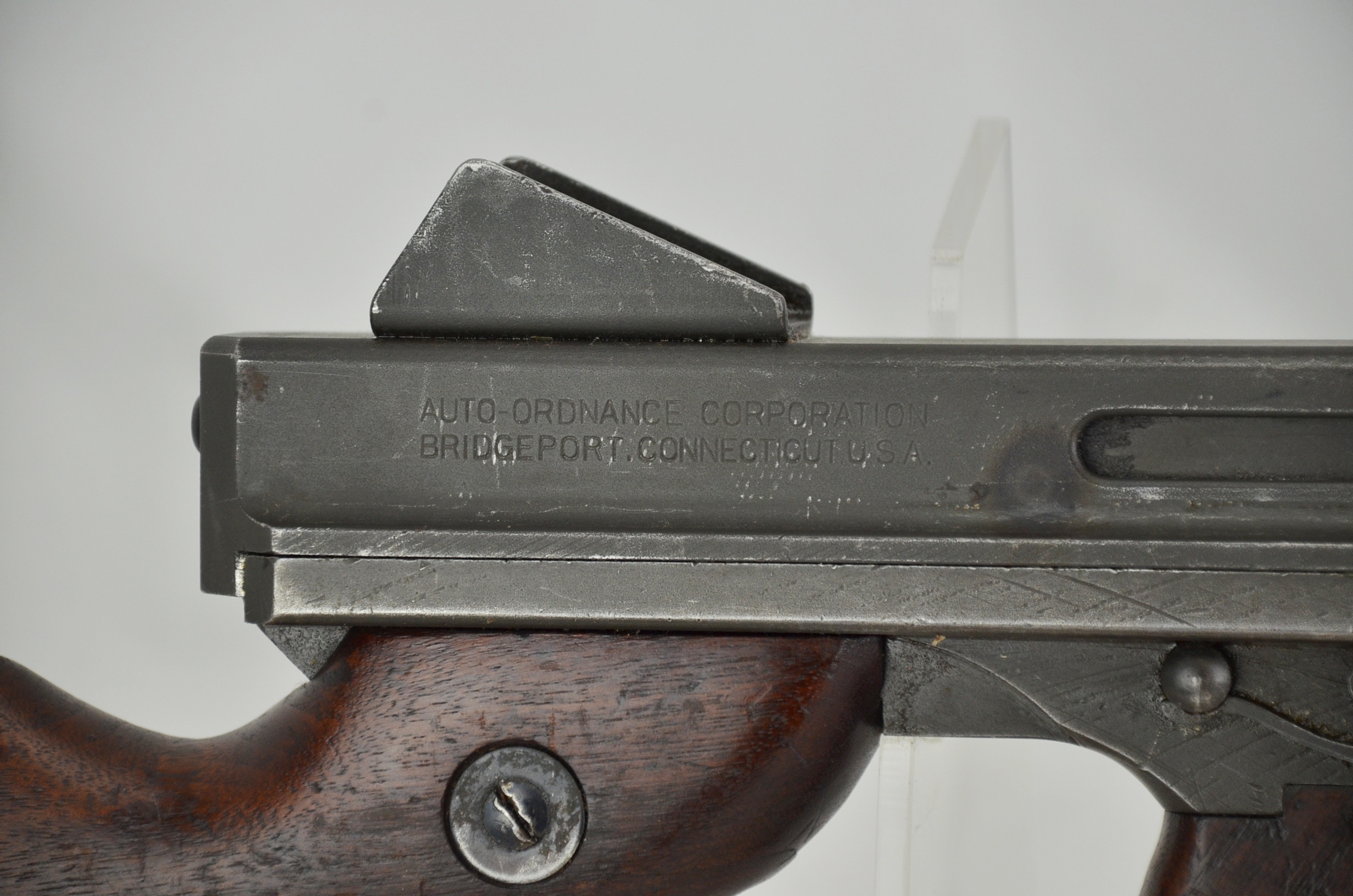 Late WW2 Thompson Submachine Gun - Image 7