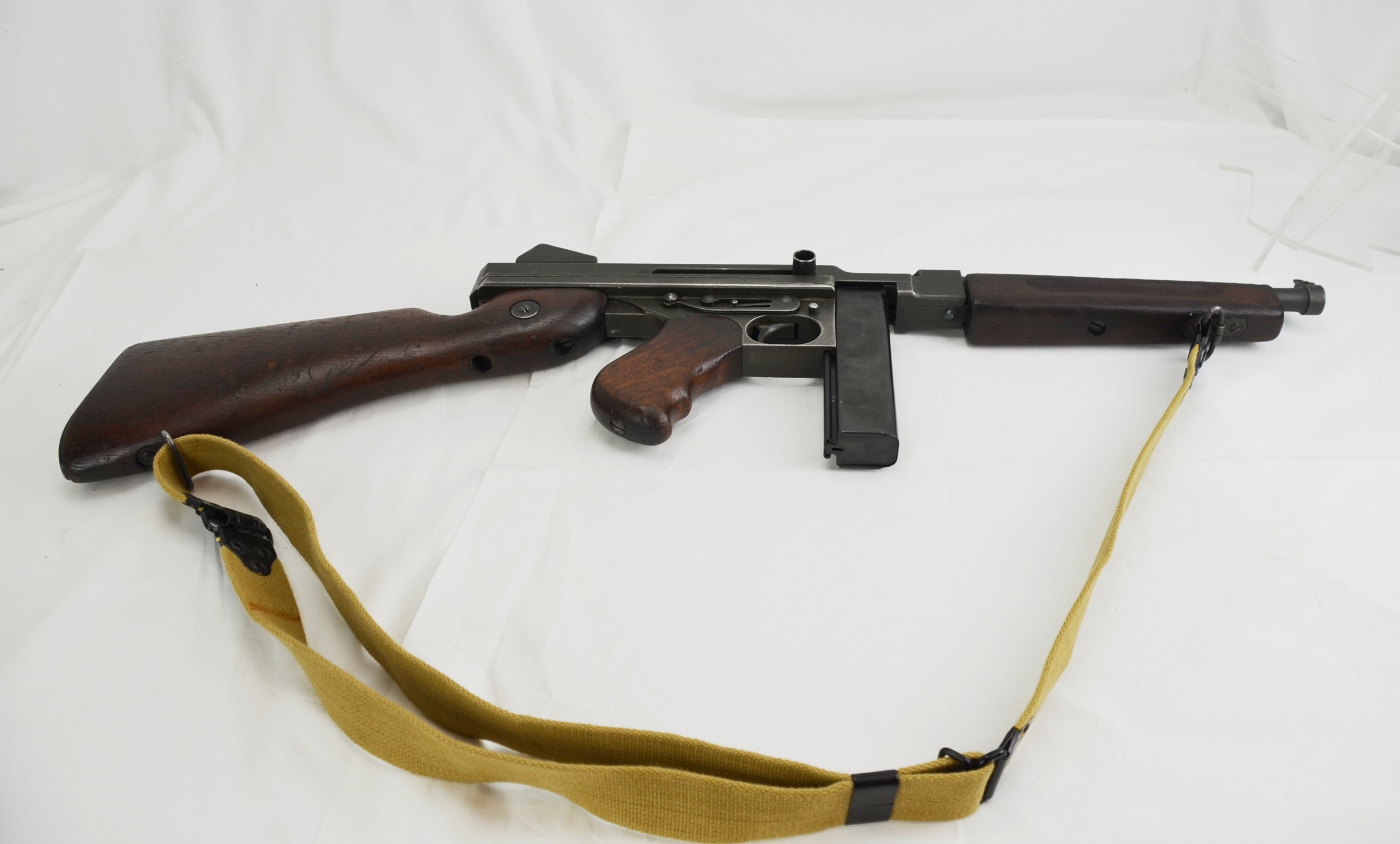 Late WW2 Thompson Submachine Gun - Image 10