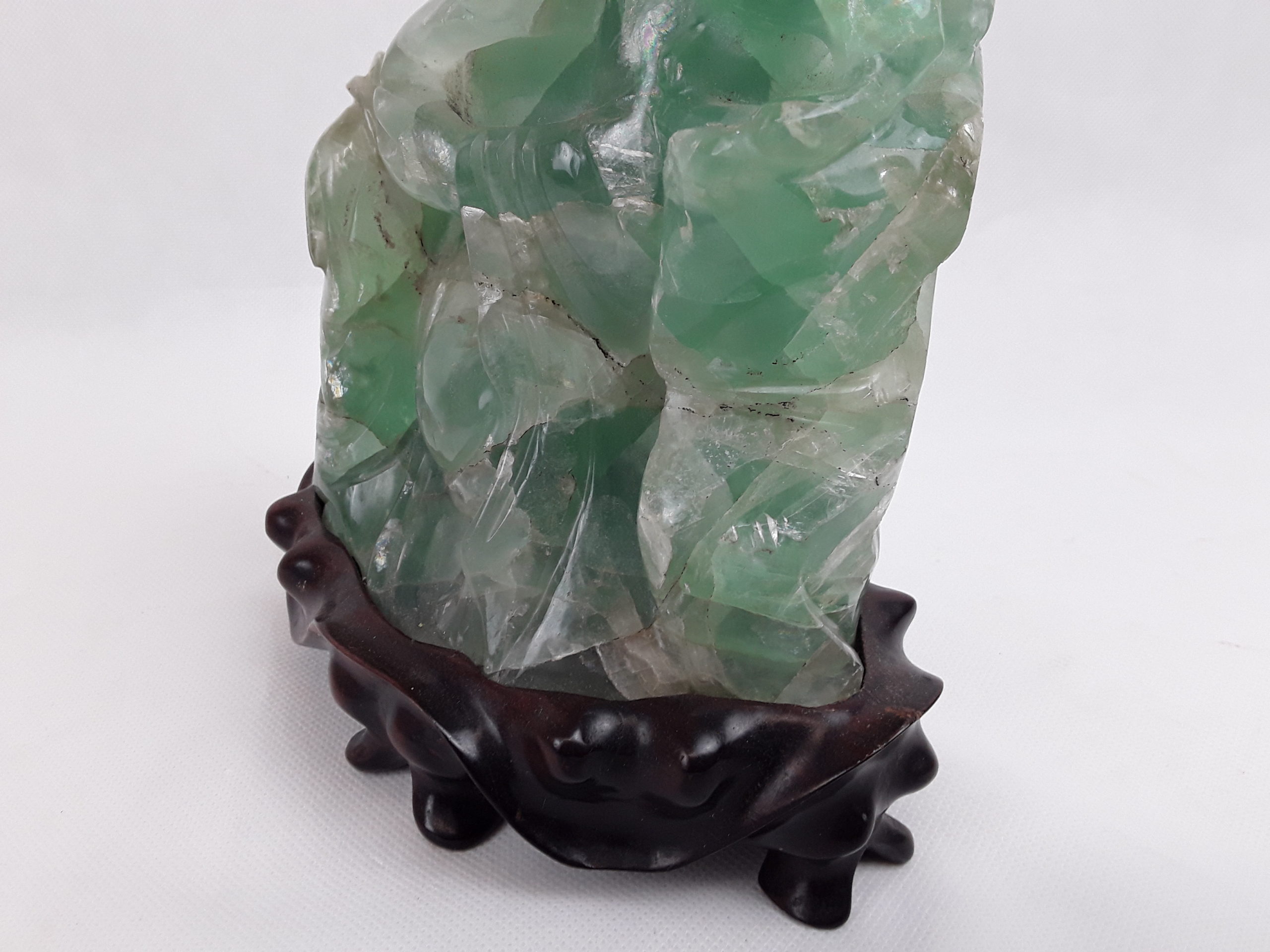 19th Century Chinese Qing Dynasty Fluorite Figure of Guanyin - Image 2