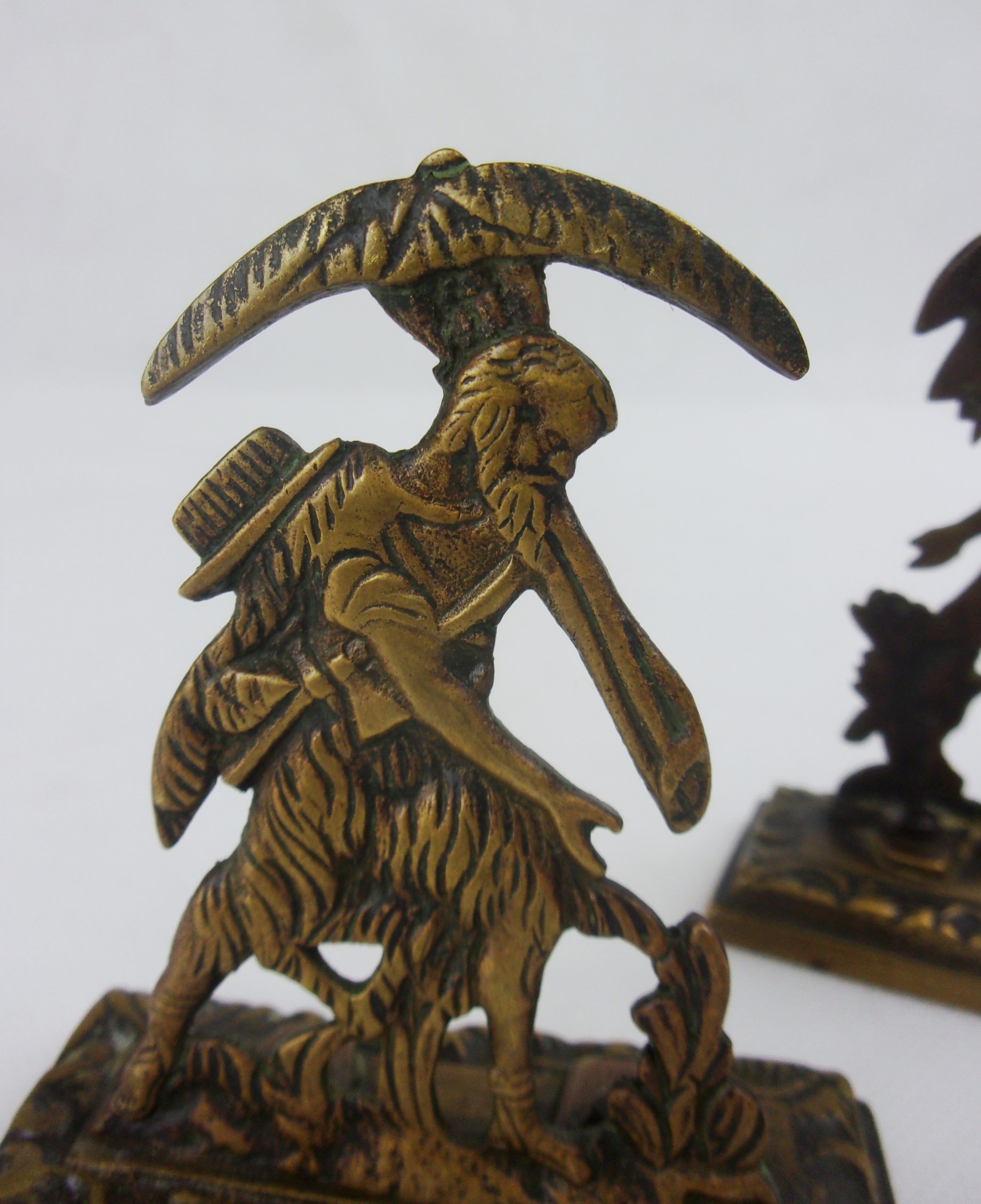 Pair of Victorian Brass Robinson Crusoe Mantle Figures - Image 3