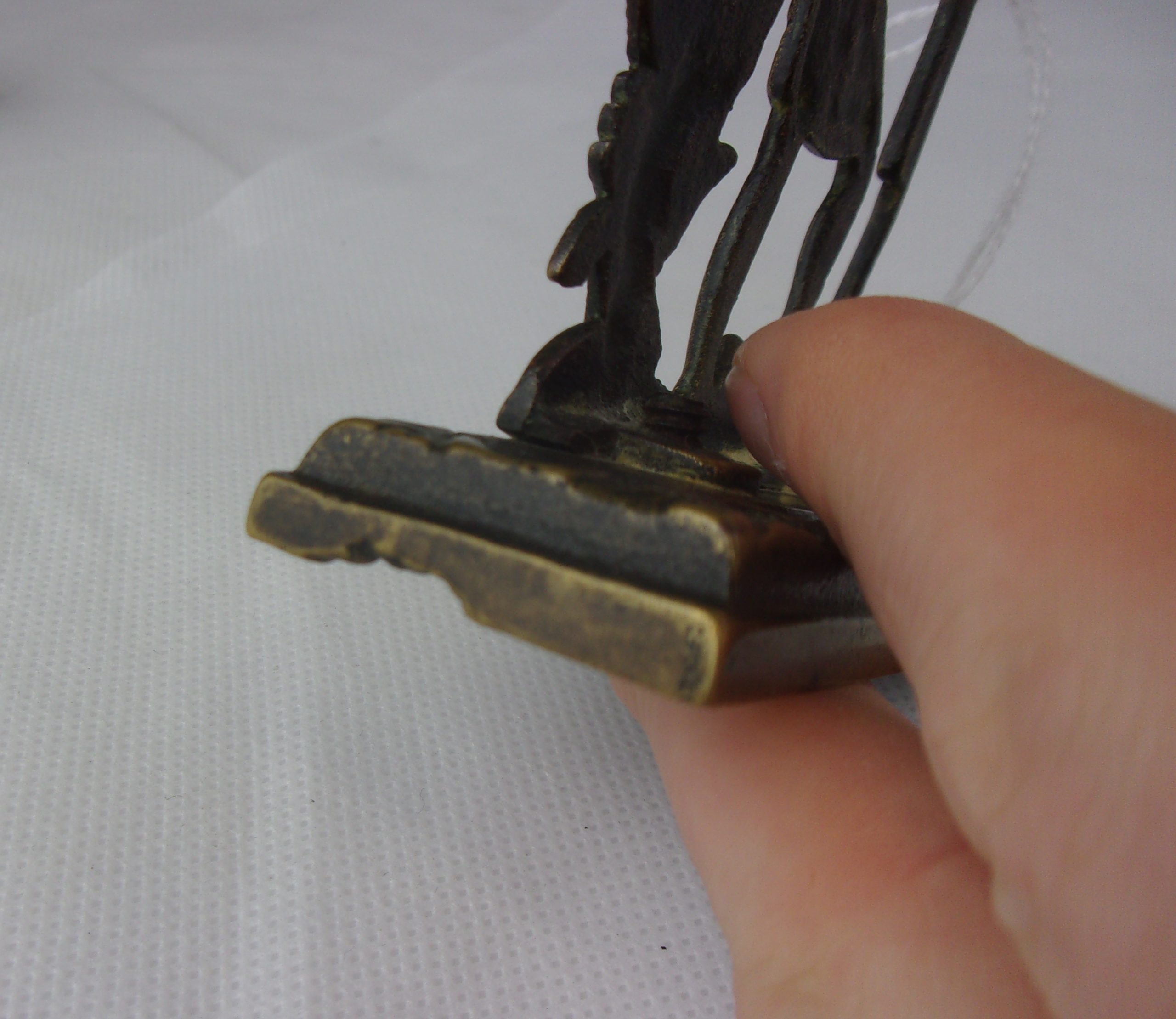 Pair of Victorian Brass Robinson Crusoe Mantle Figures - Image 6