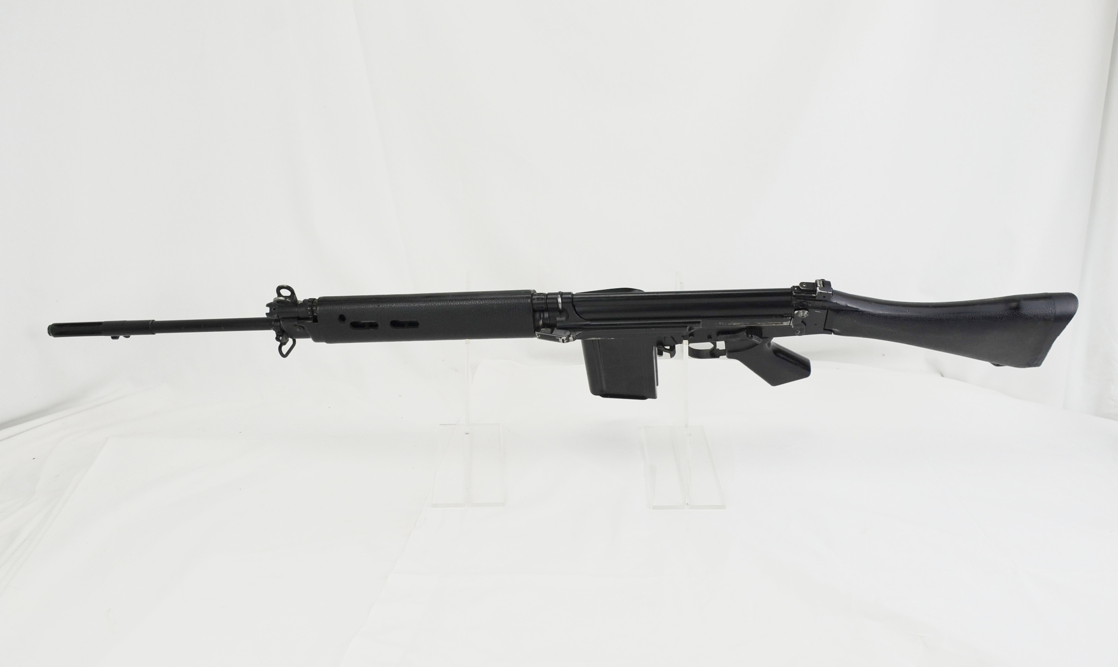 British L1A1 Self-Loading Rifle - Image 8