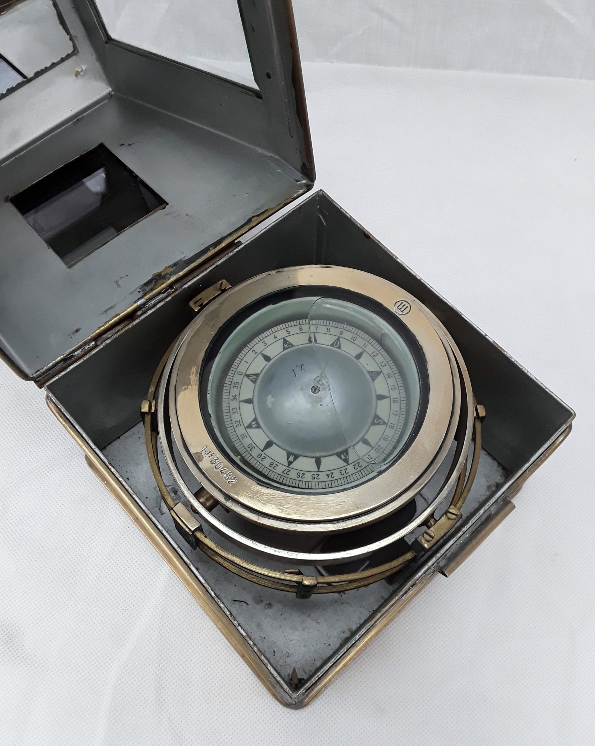 Mid 20th Century Brass Ships Binacle Compass - Image 5