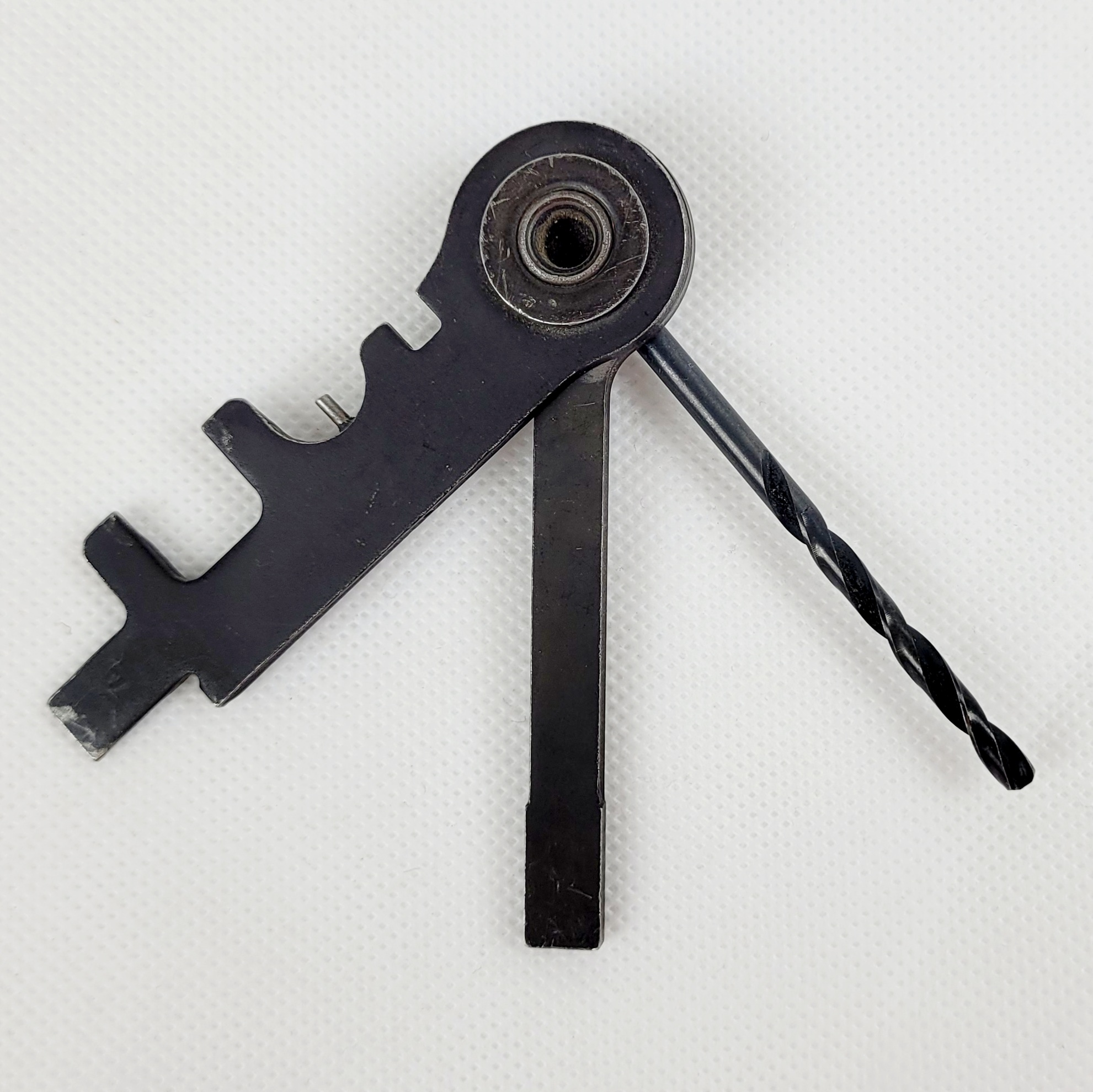 Multi Tool for SA80 Assault Rifle #1