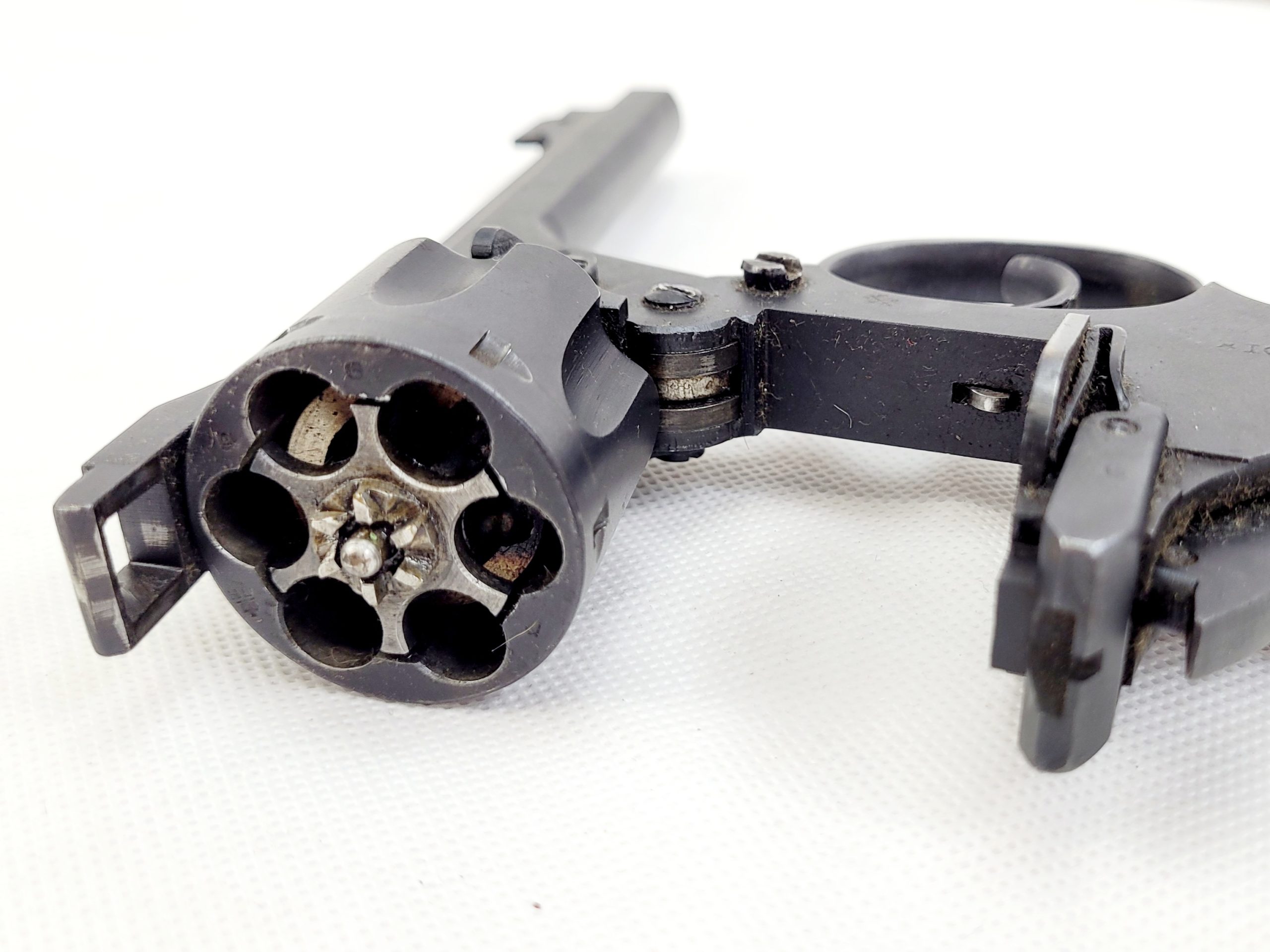 WW2 1941 Dated Enfield No2 Mk1* .38 Tankers Revolver with Original Webbing - Image 21