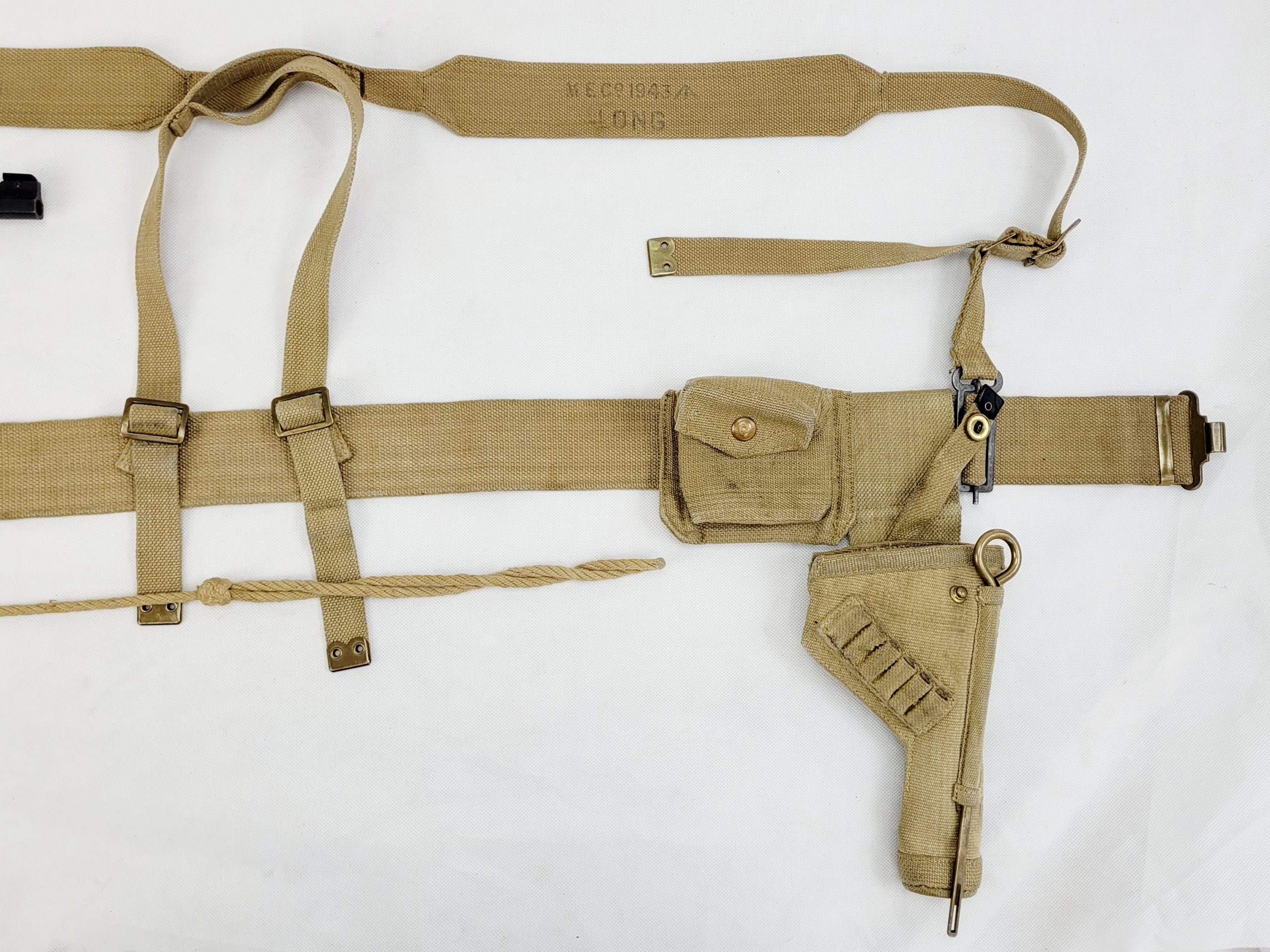 WW2 1941 Dated Enfield No2 Mk1* .38 Tankers Revolver with Original Webbing - Image 27