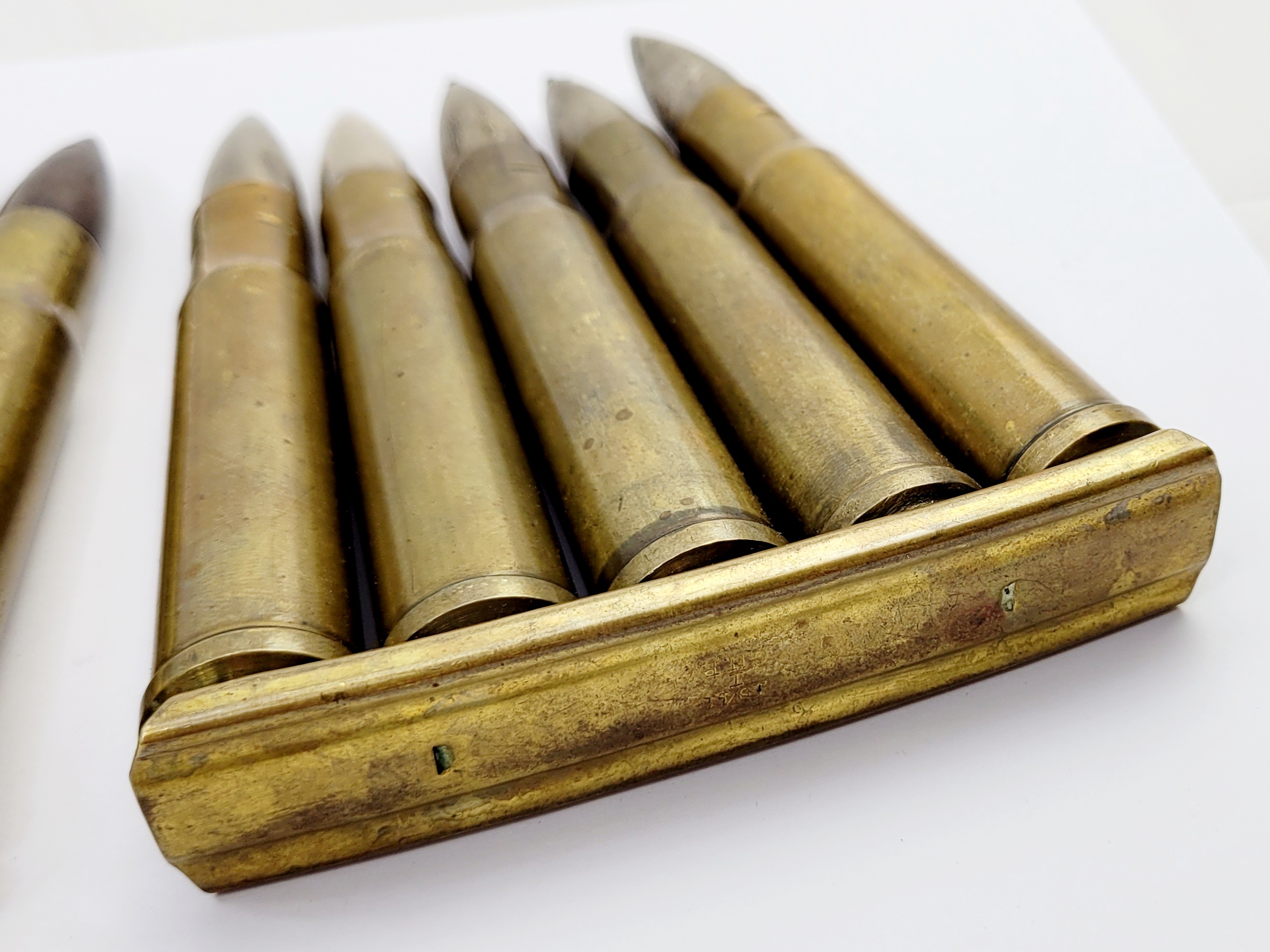 WW2 Era Two Clips of Five Anti Tank Rifle Rounds .55 Boys with Original Pouch and Spare Stripper Clip - Image 4