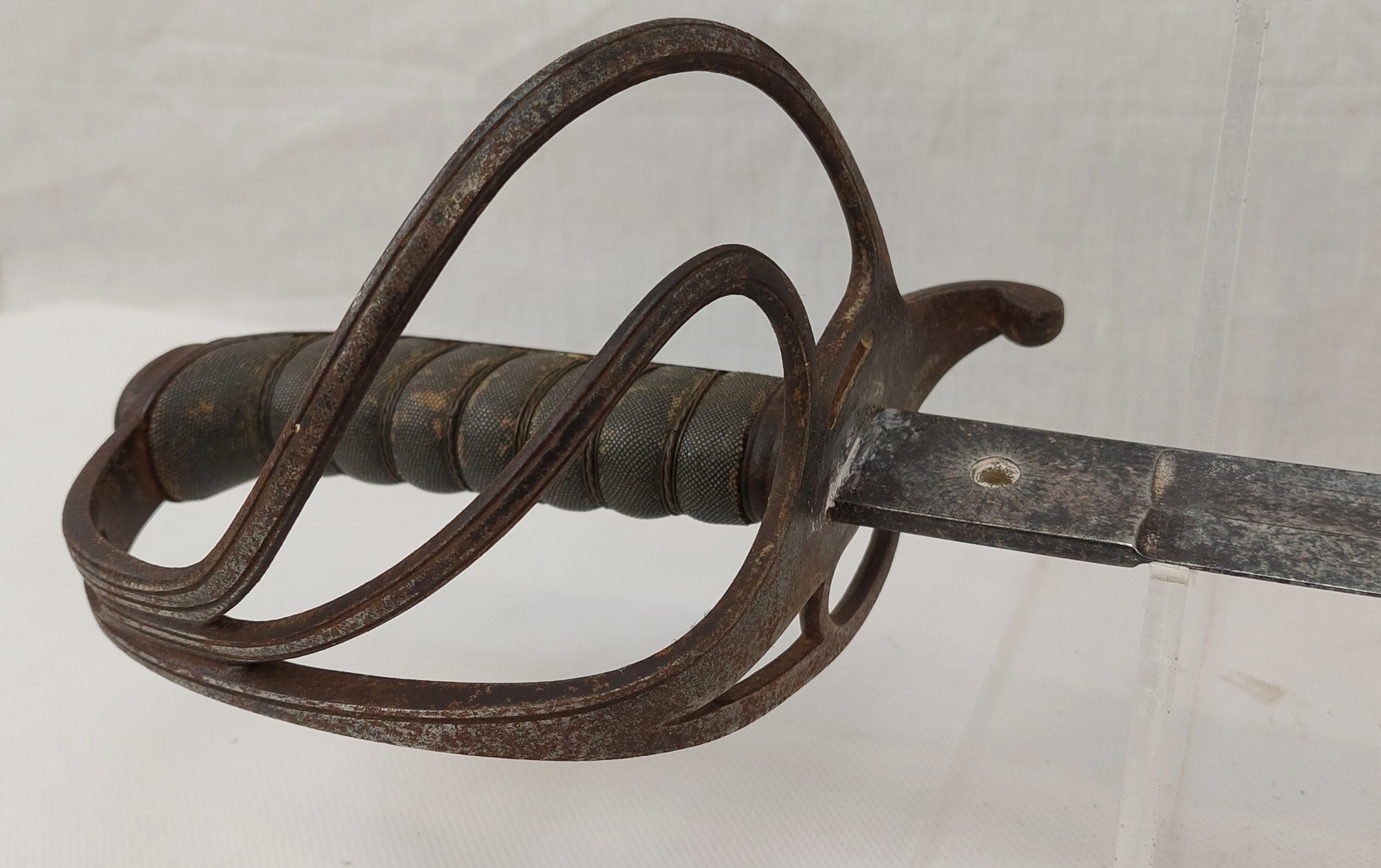 1821 Pattern Light Cavalry Officers Sword And Scabbard - Image 3