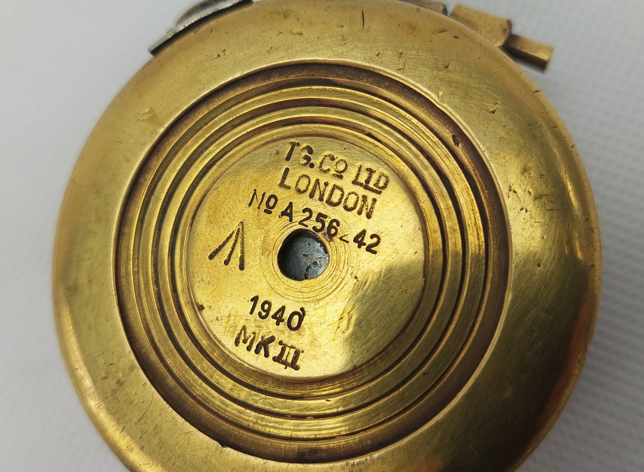 1940 MKIII British Prismatic Marching Compass By TG And Co - Image 2