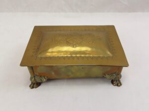 Antique Early 19 th Century Brass Tobacco Box In The Dutch Manner