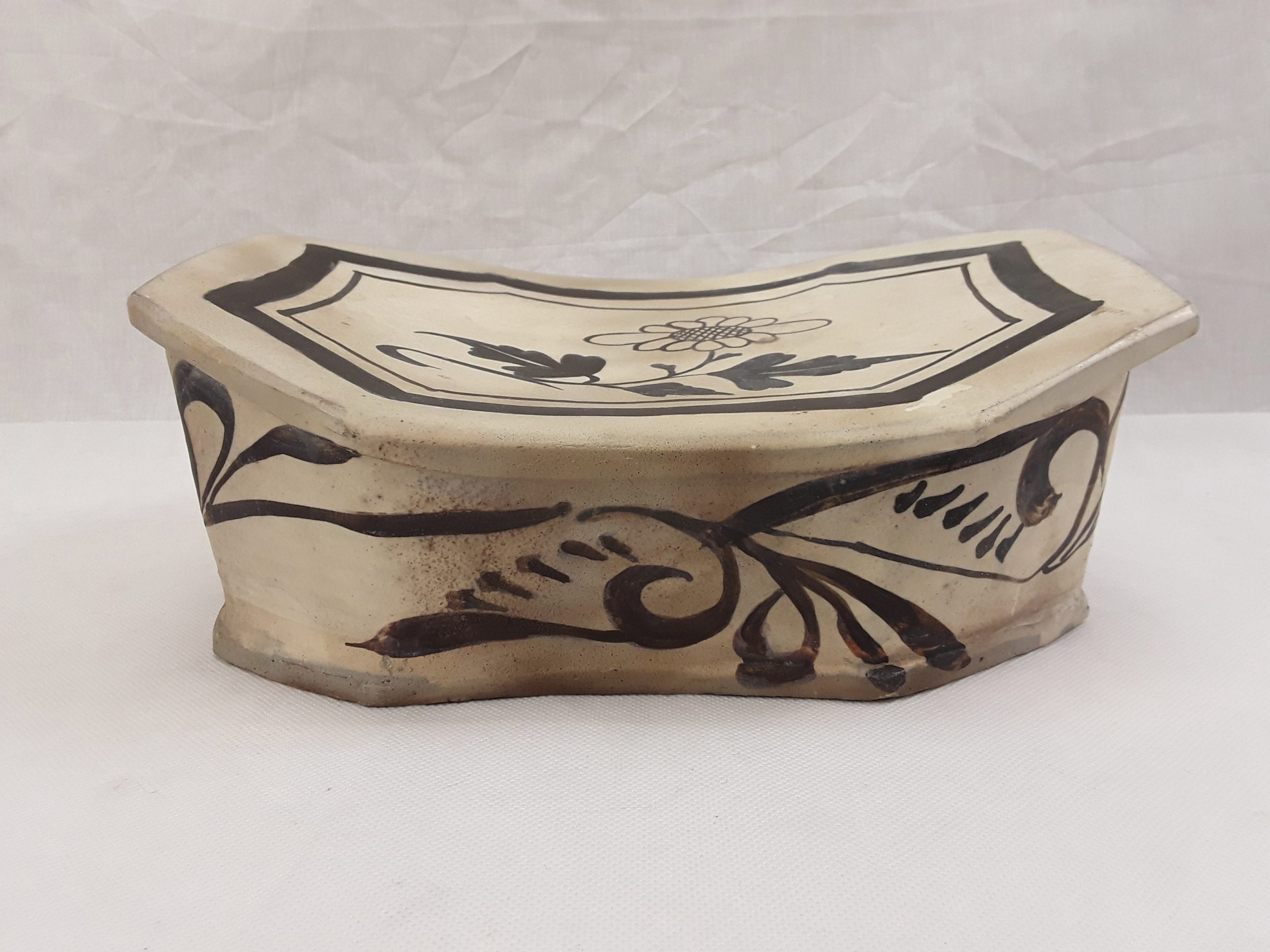 Chinese Cizhou Ware Yuan Period 1271 To 1368 Ceramic Head Rest Pillow - Image 4
