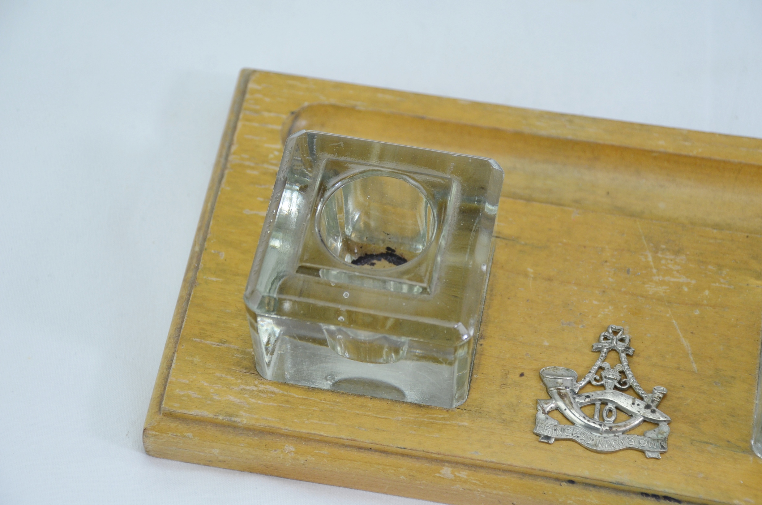 Original Royal Gurkha Rifles Inkwell - Image 3