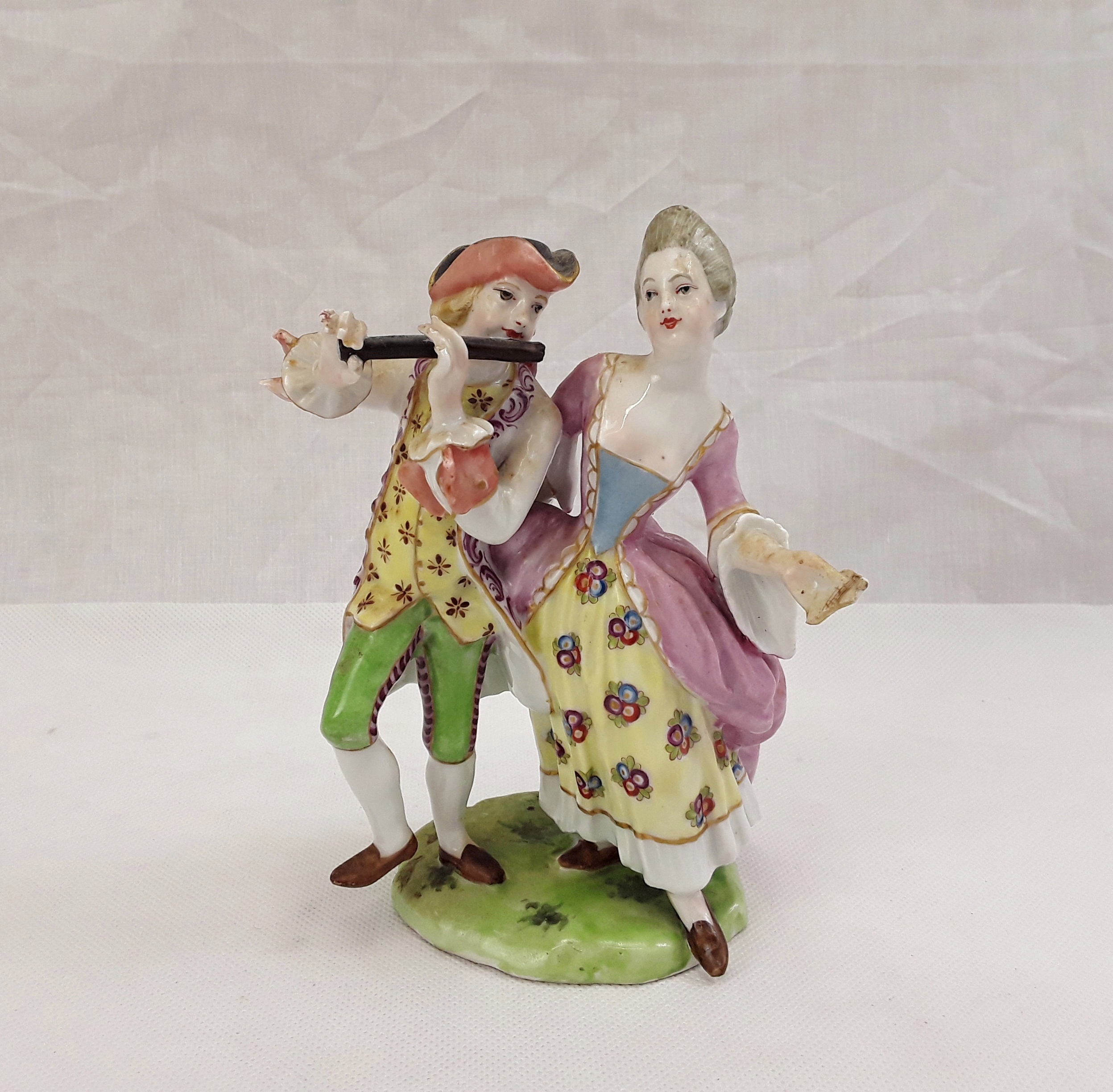 Frankenthal 1762 To 1799 Porcelain Figurine Group Of A Male Musician And A Female Holding Sheet Music