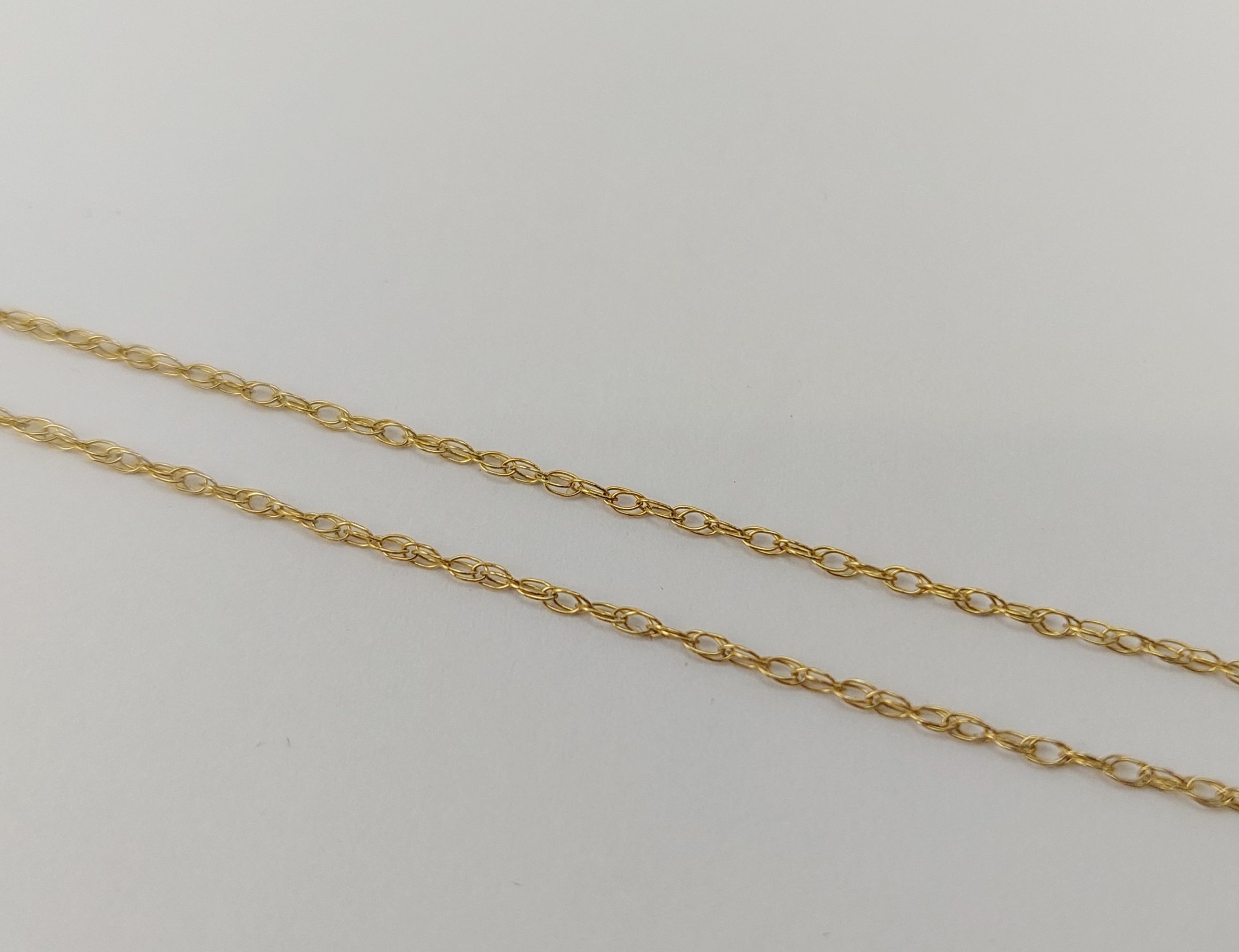 9ct Yellow Gold Cubic Zirconia Trinity Knot Earrings & Necklace Set - Image 6