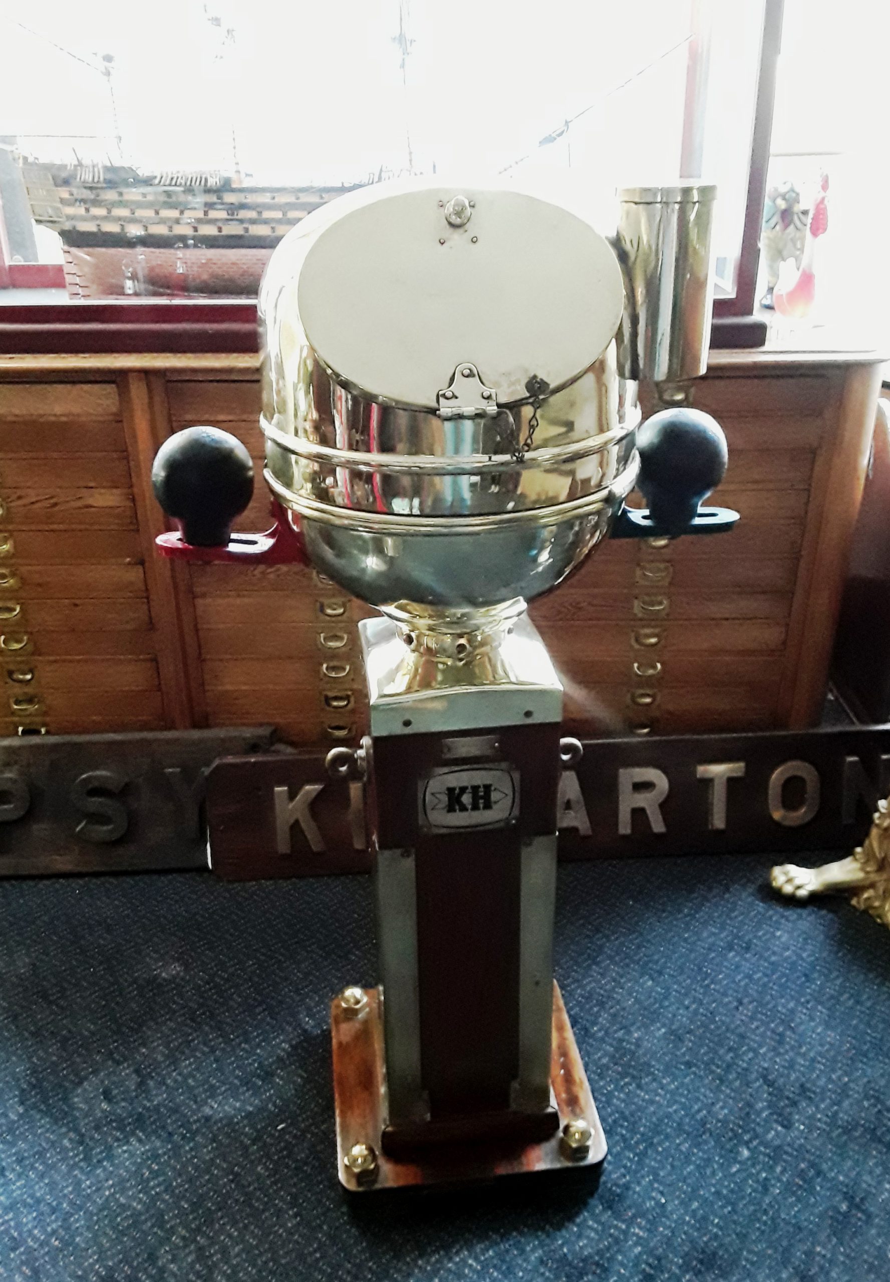 Kelvin And Hughes Ships Binnacle
