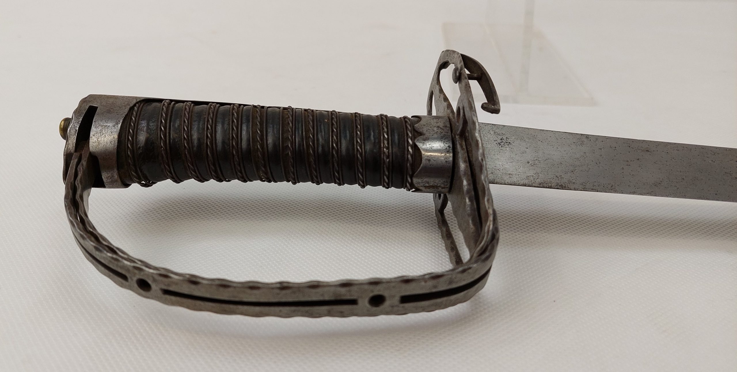 Mid 18th Century French Cavalry Sabre With Unusual Swivel Guard - Image 4