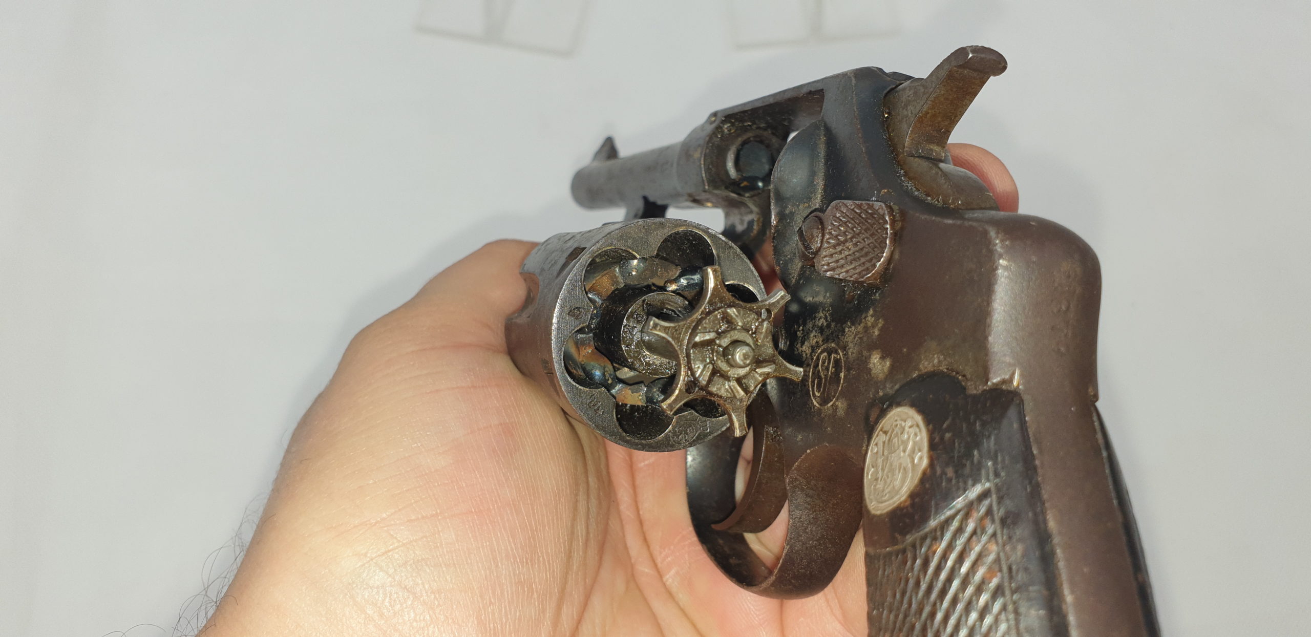 Smith & Wesson Victory Model 10 Revolver Cal .32 Long - Deactivated - Image 12