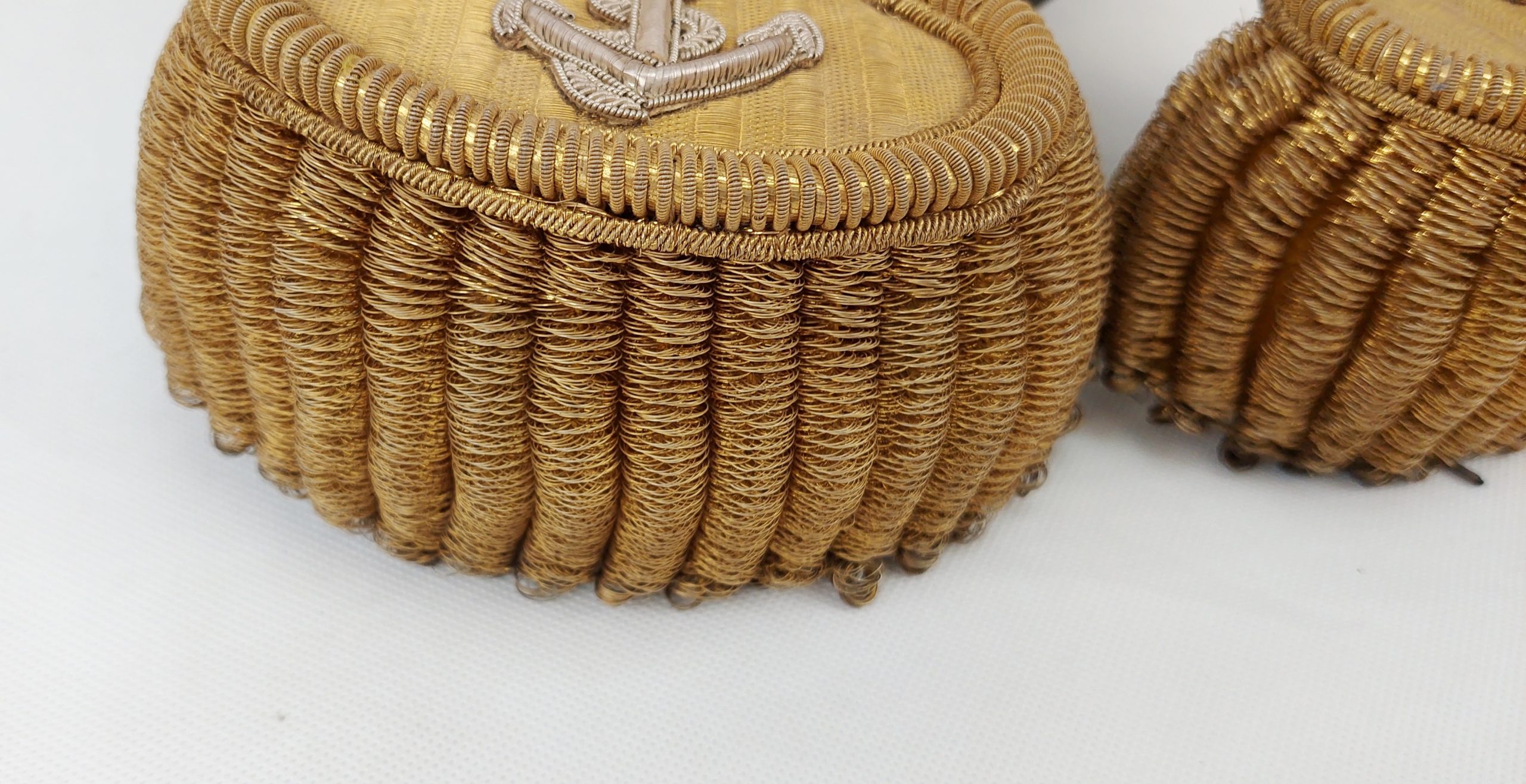 Victorian Royal Navy Post Captains Bullion Epaulettes In Tin - Image 7