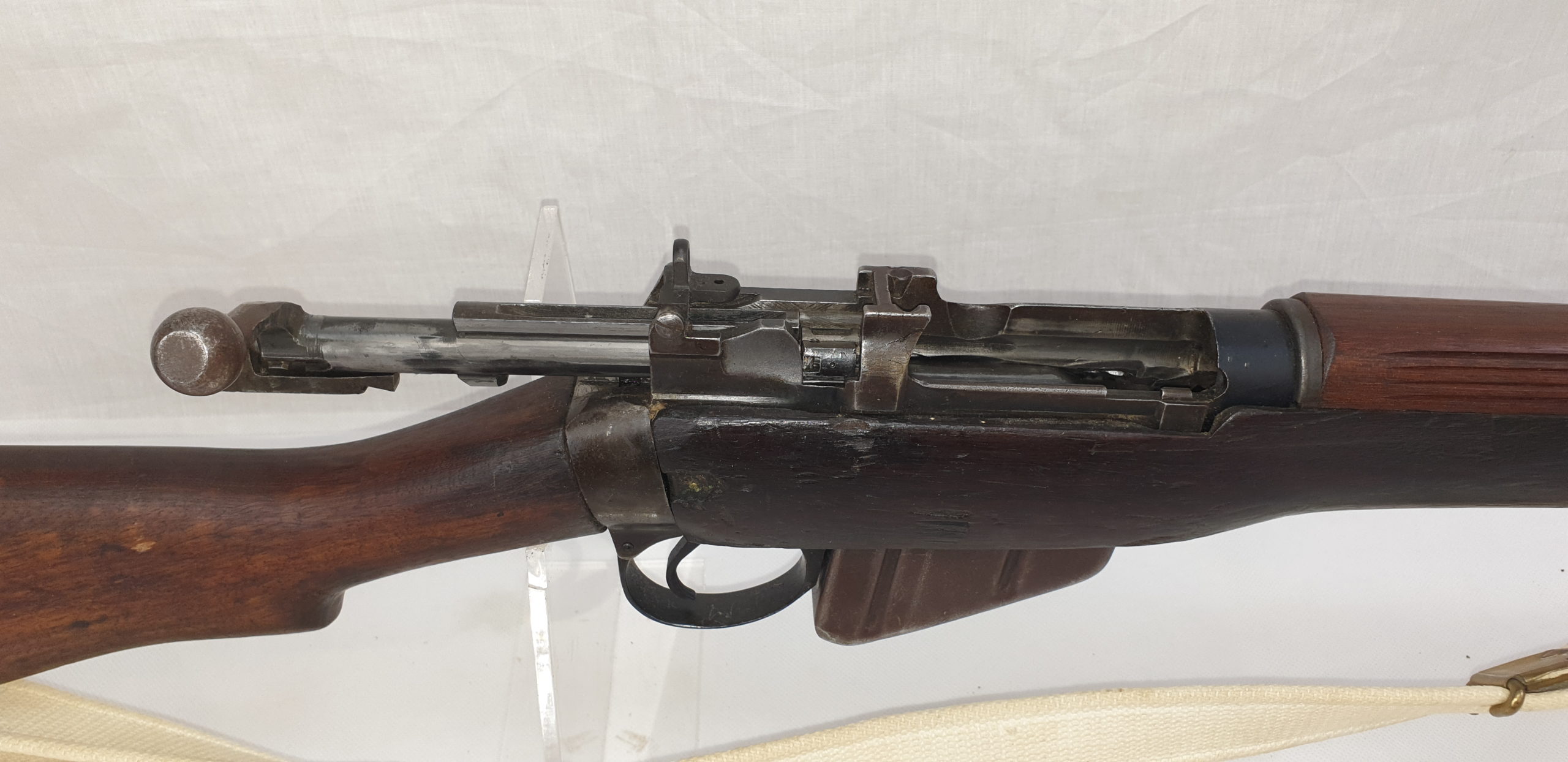 WW2 Dated 1945 Lee Enfield No4. Long Branch - Deactivated - Image 4