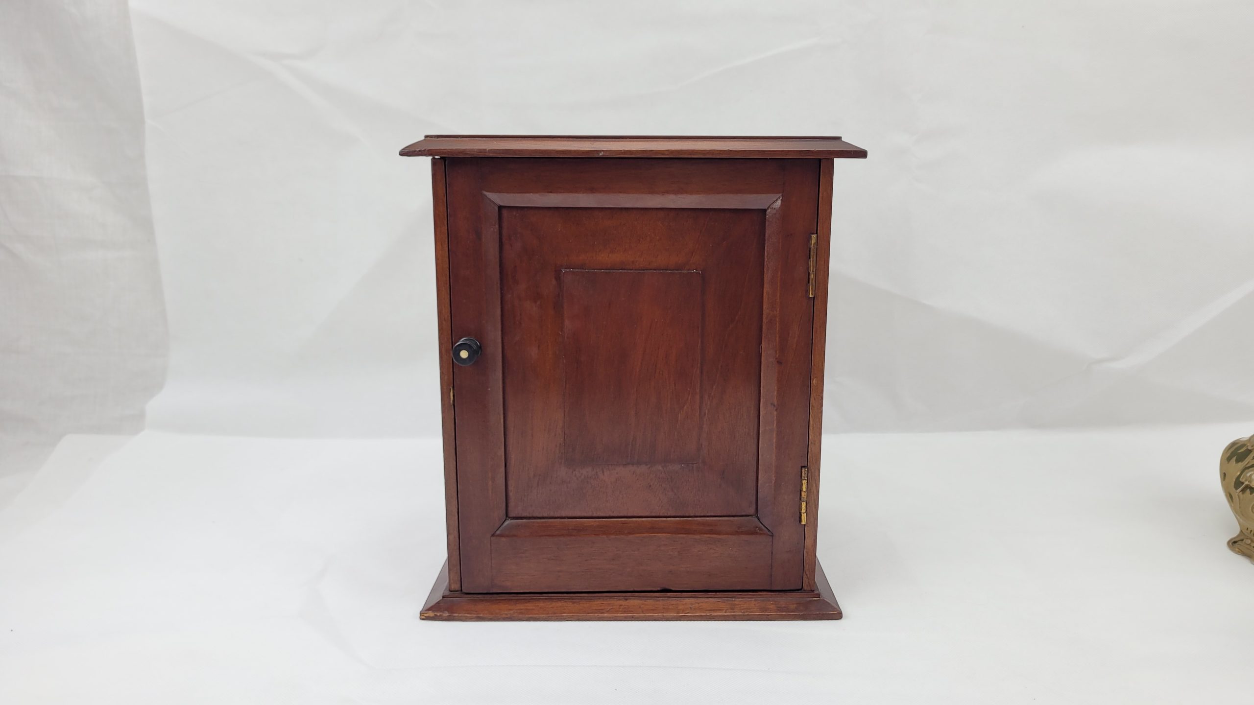 Antique Smokers Cabinet With Internal Drawers And Pipe Rack - Image 8
