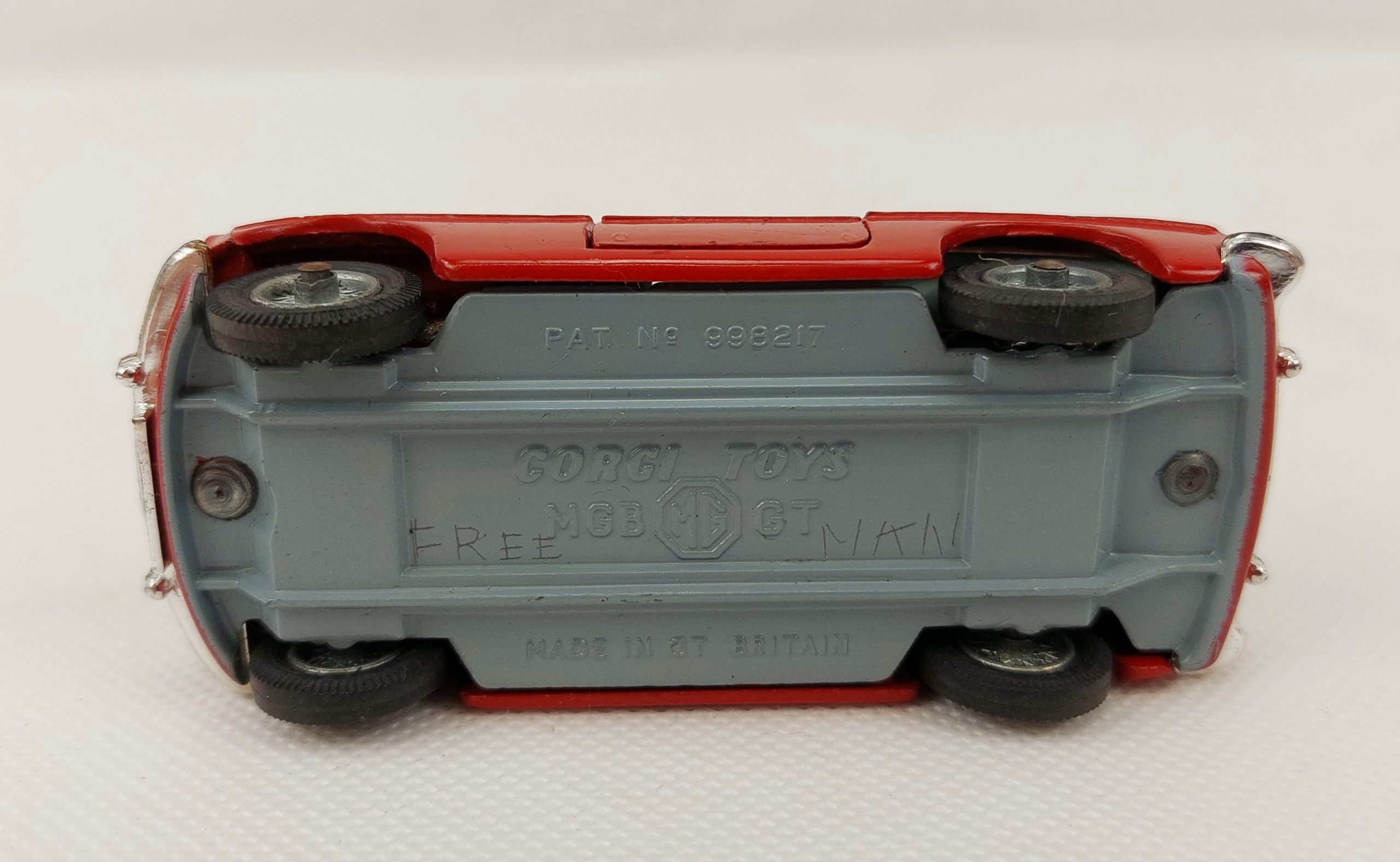 Boxed Corgi 327 MGB Toy* - Image 4