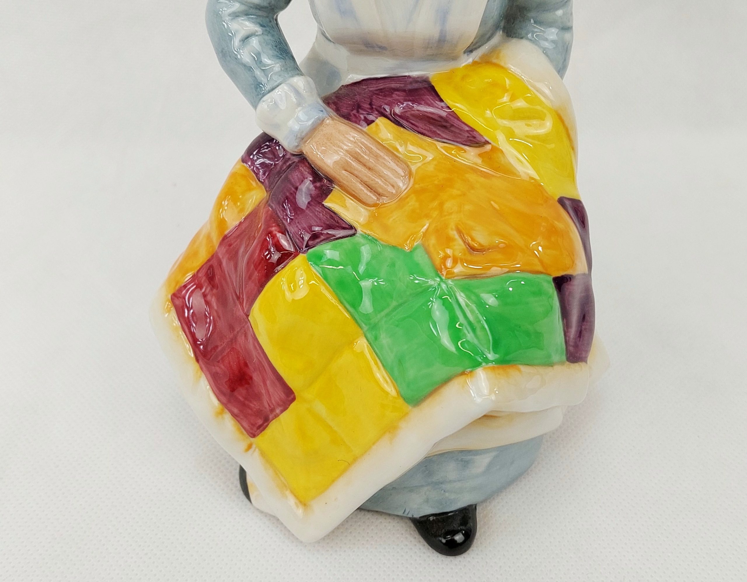 Royal Doulton Figurine ‘Eventide’ HN 2814 - Image 3