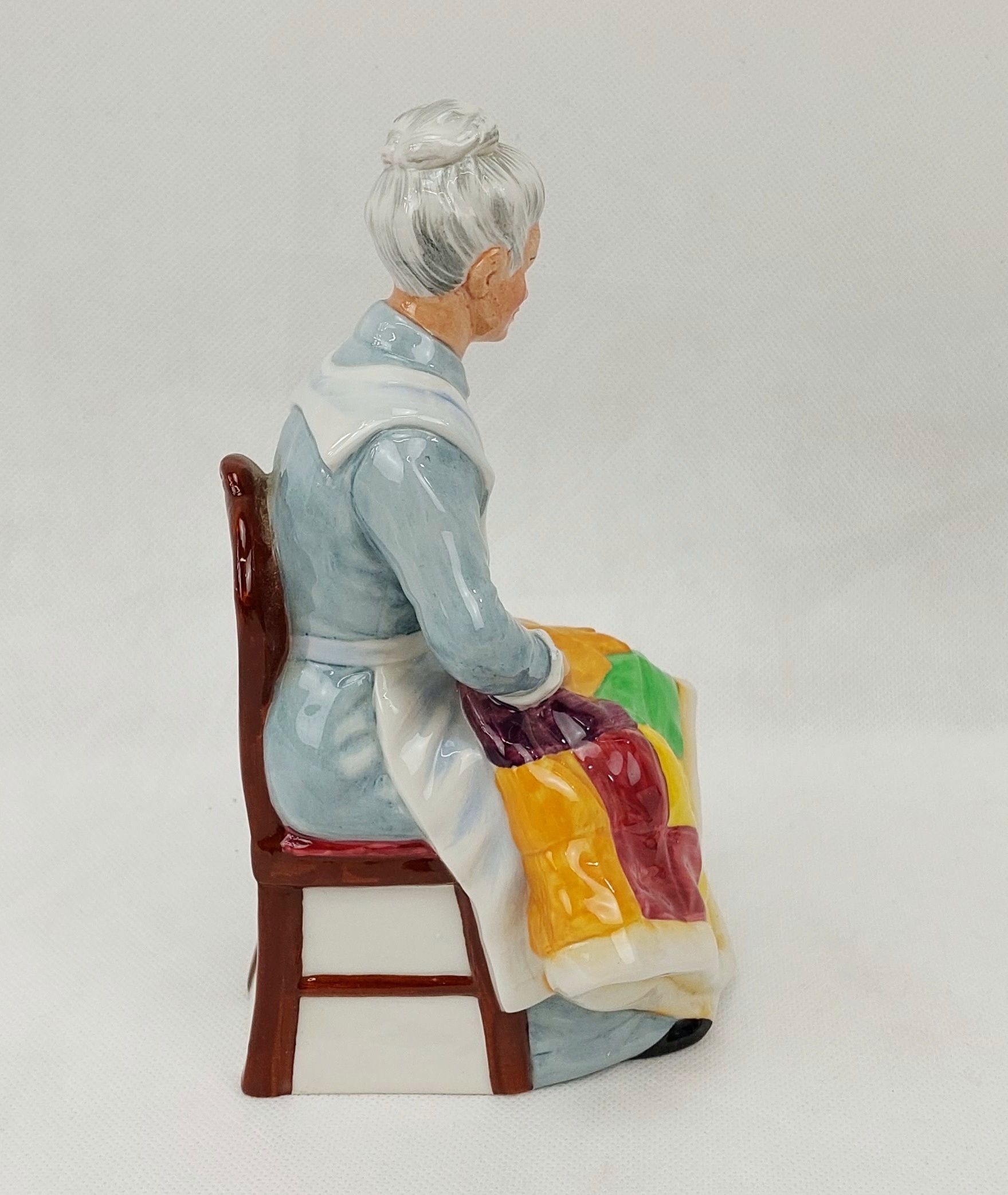 Royal Doulton Figurine ‘Eventide’ HN 2814 - Image 4