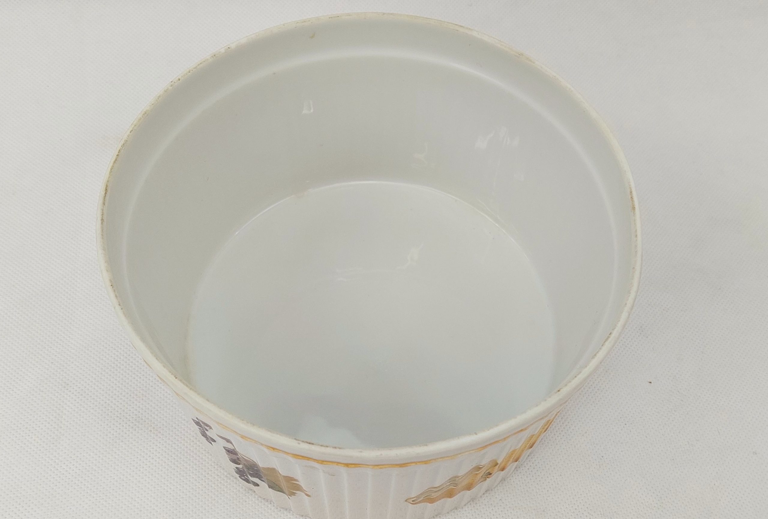 Royal Worcester Evesham Gold Large Soufflé Dish - Image 4