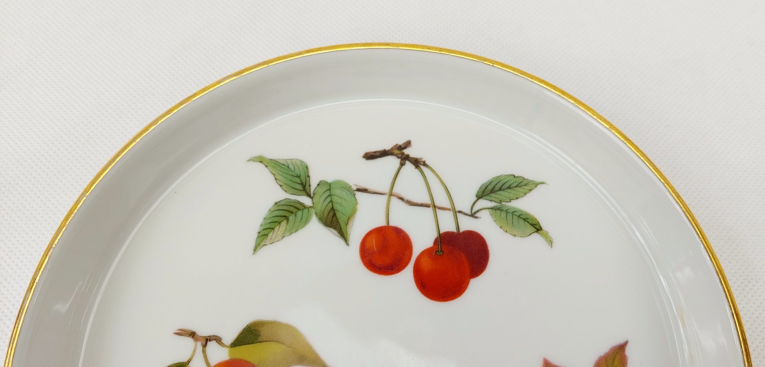Royal Worcester Flan Dish #1 - Image 3