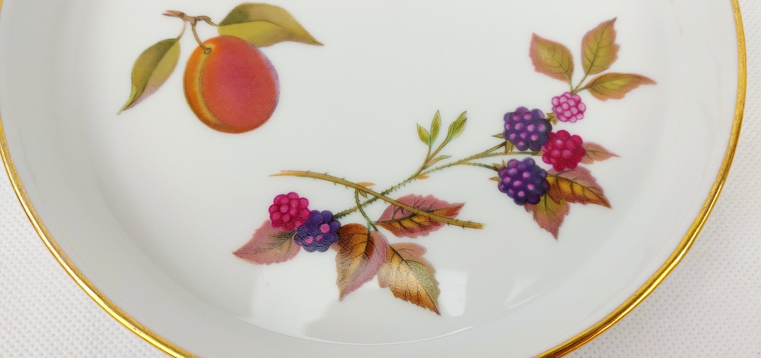 Royal Worcester Flan Dish #1 - Image 4