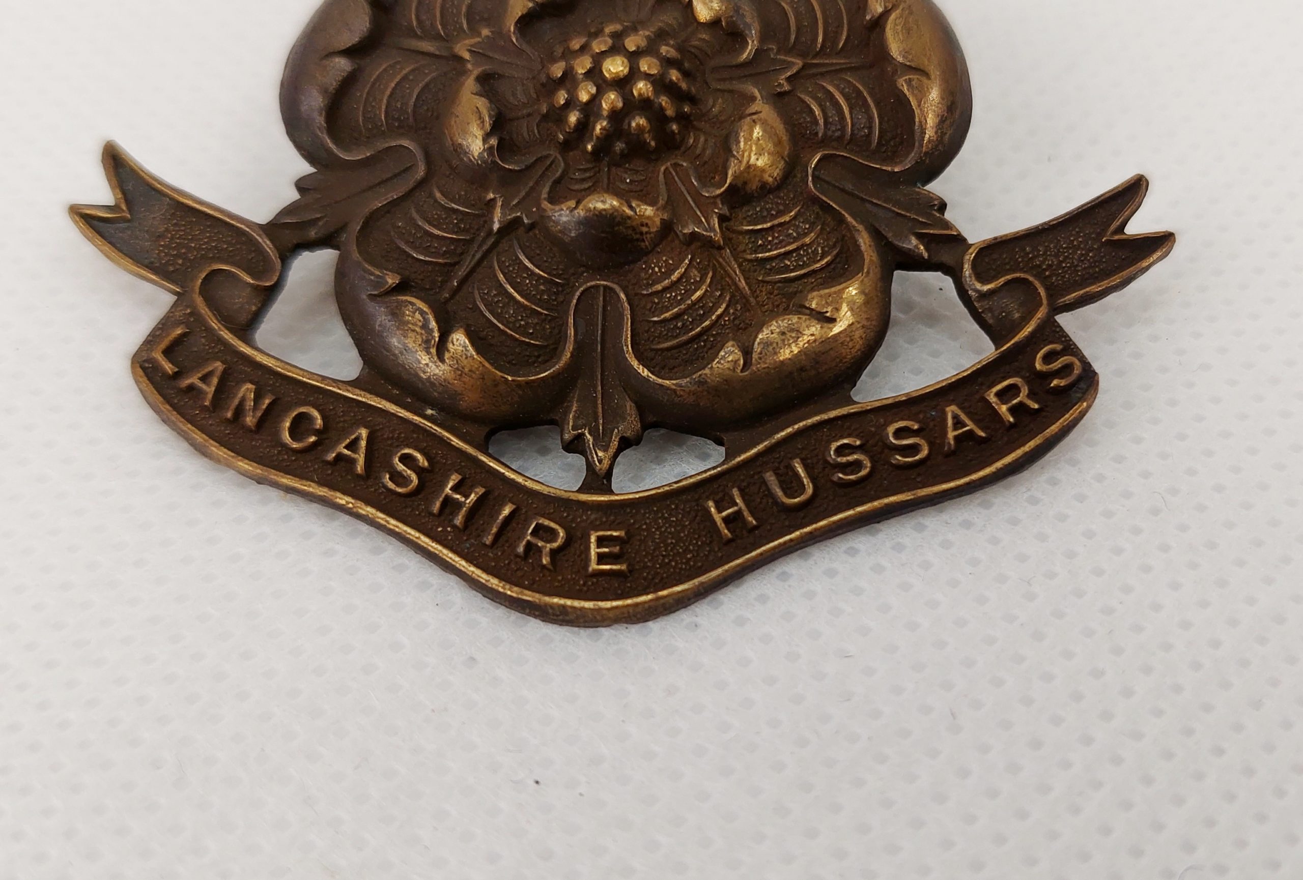 Lancashire Hussars Imperial Yeomanry Cap Badge - Image 5