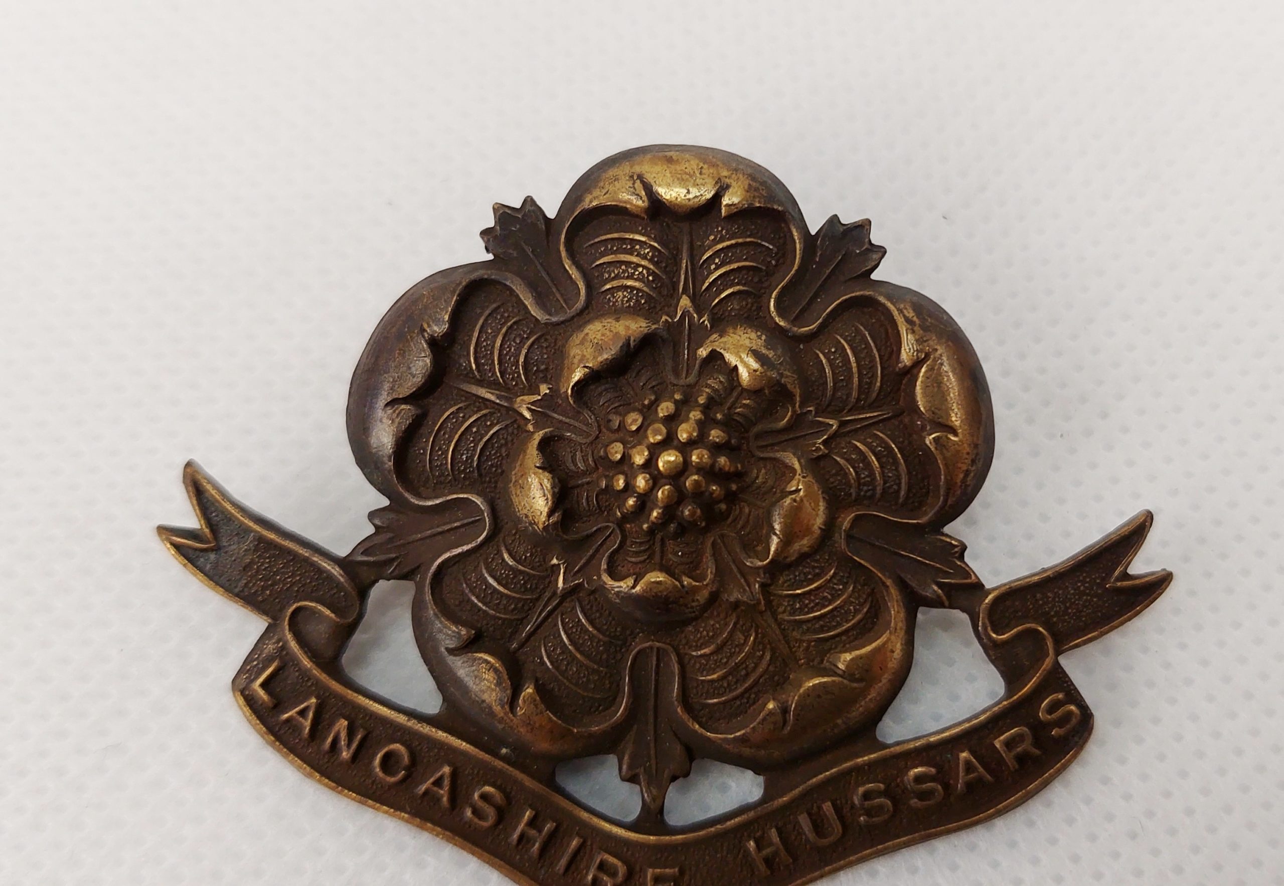 Lancashire Hussars Imperial Yeomanry Cap Badge - Image 3