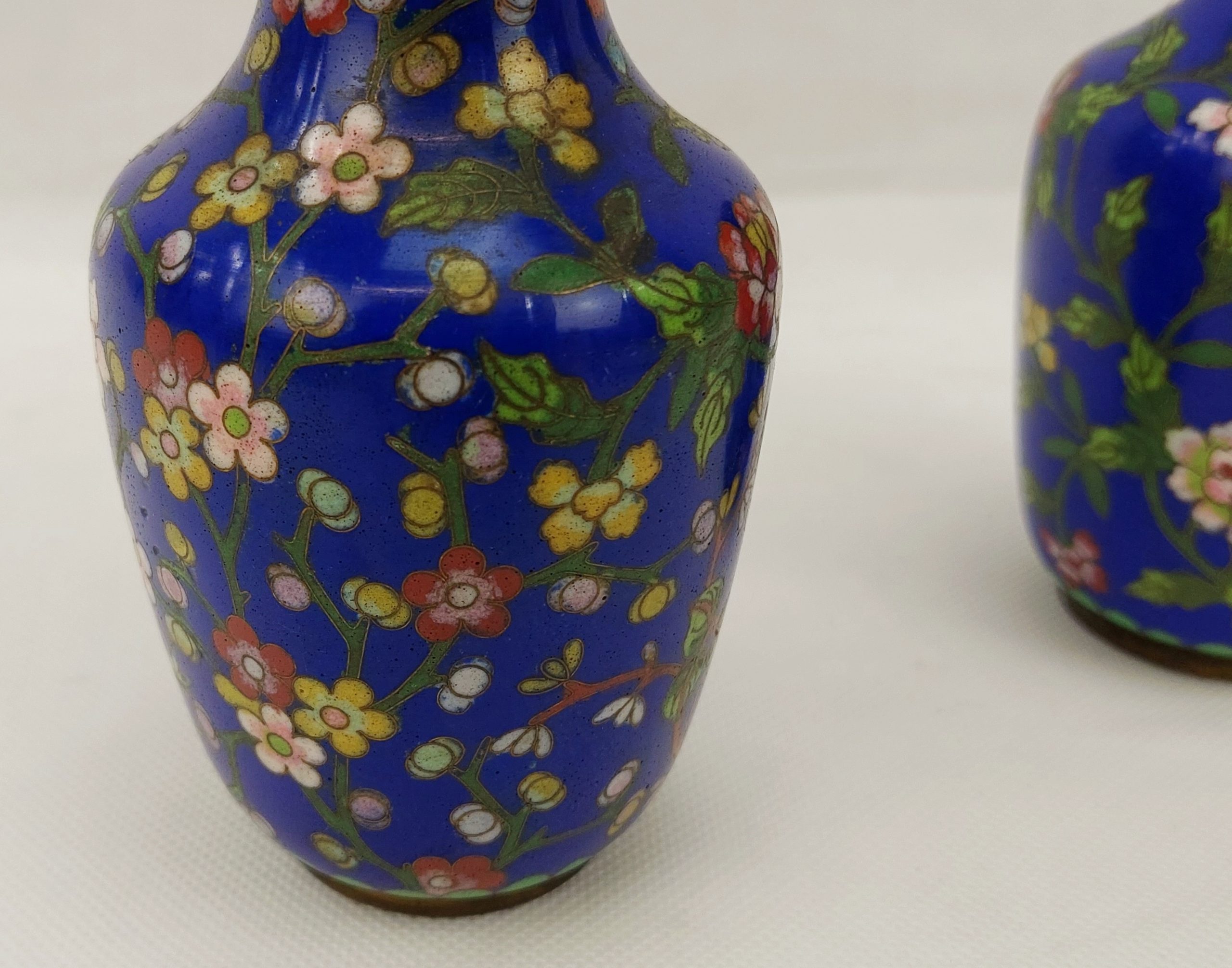 Pair Of Small Recent Chinese Cloissone Vases - Image 7