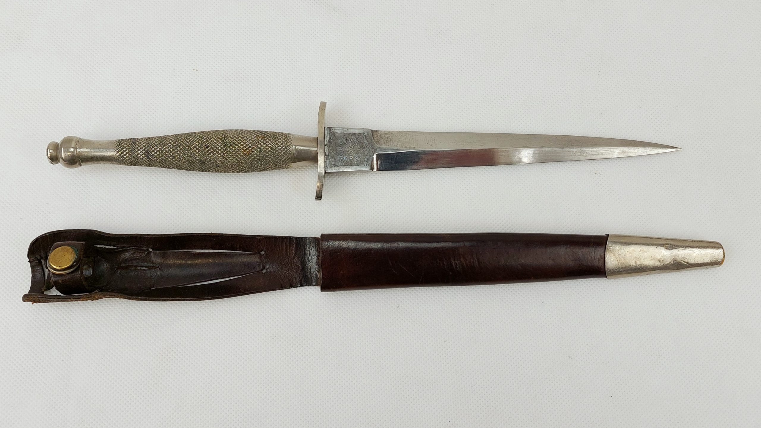 Superb Condition 1st First Pattern Wilkinson Fairbairn Sykes Commando Fighting Knife And Scabbard