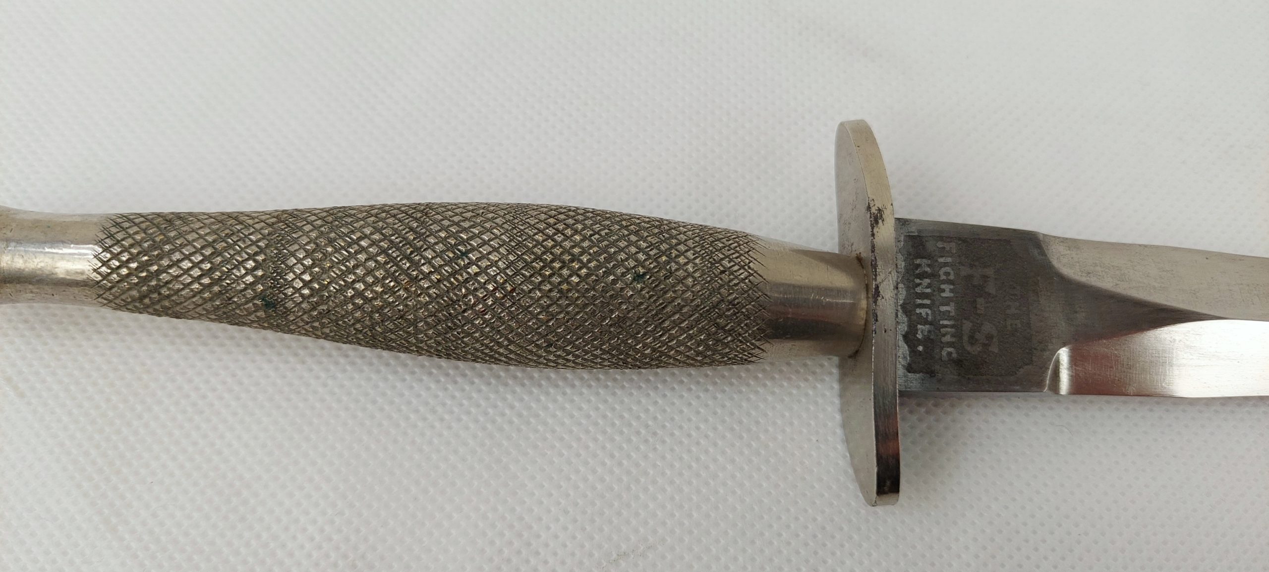 Superb Condition 1st First Pattern Wilkinson Fairbairn Sykes Commando Fighting Knife And Scabbard - Image 4