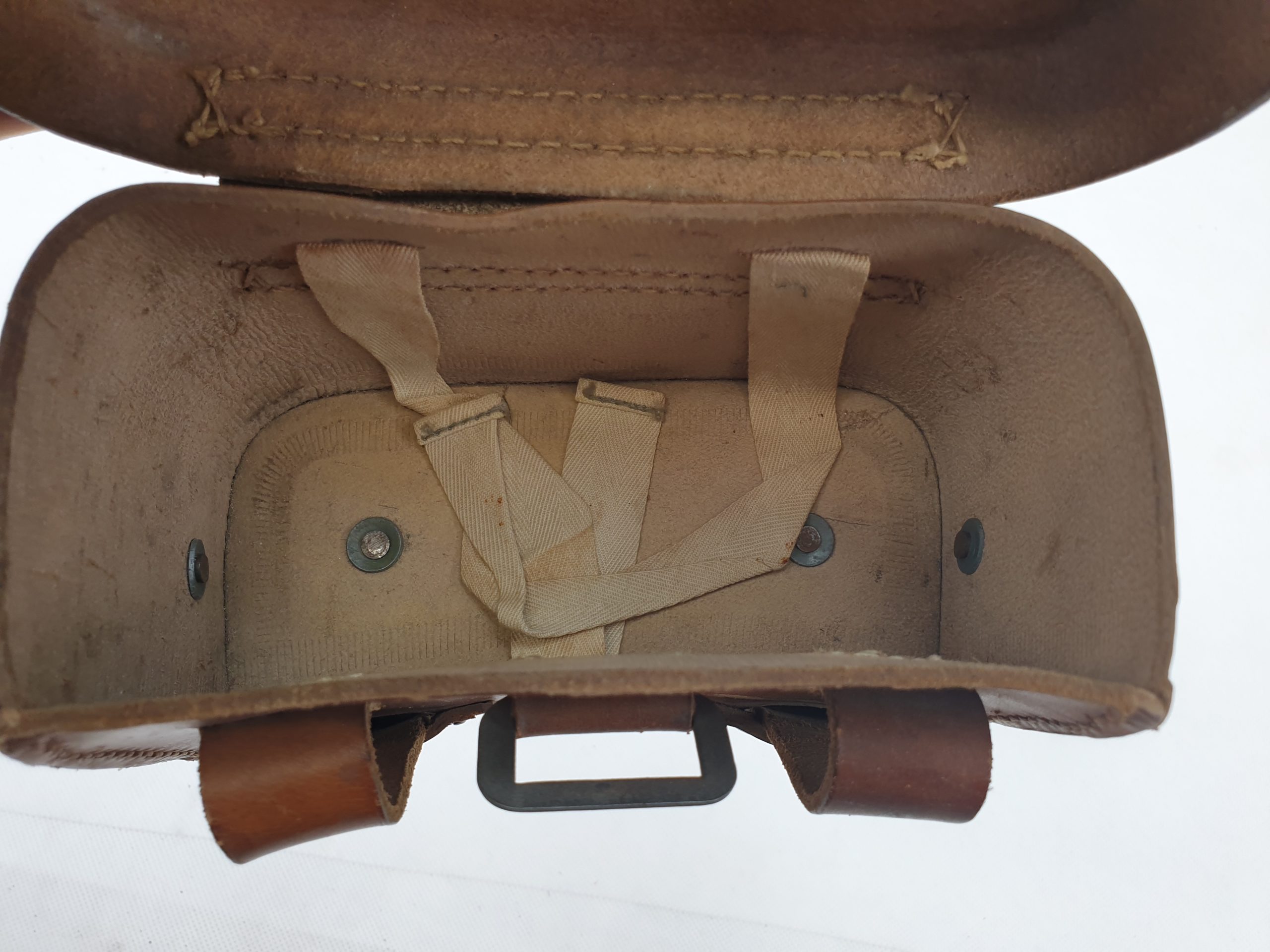 WW2 1944 German Army Medics First Aid Leather Pouch And Contents Made By Karl Bollmann - Image 6