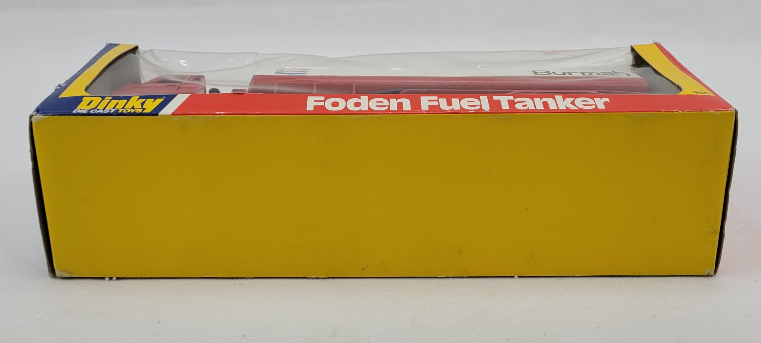 Boxed Dinky 950 Foden Fuel Tanker* - Image 5