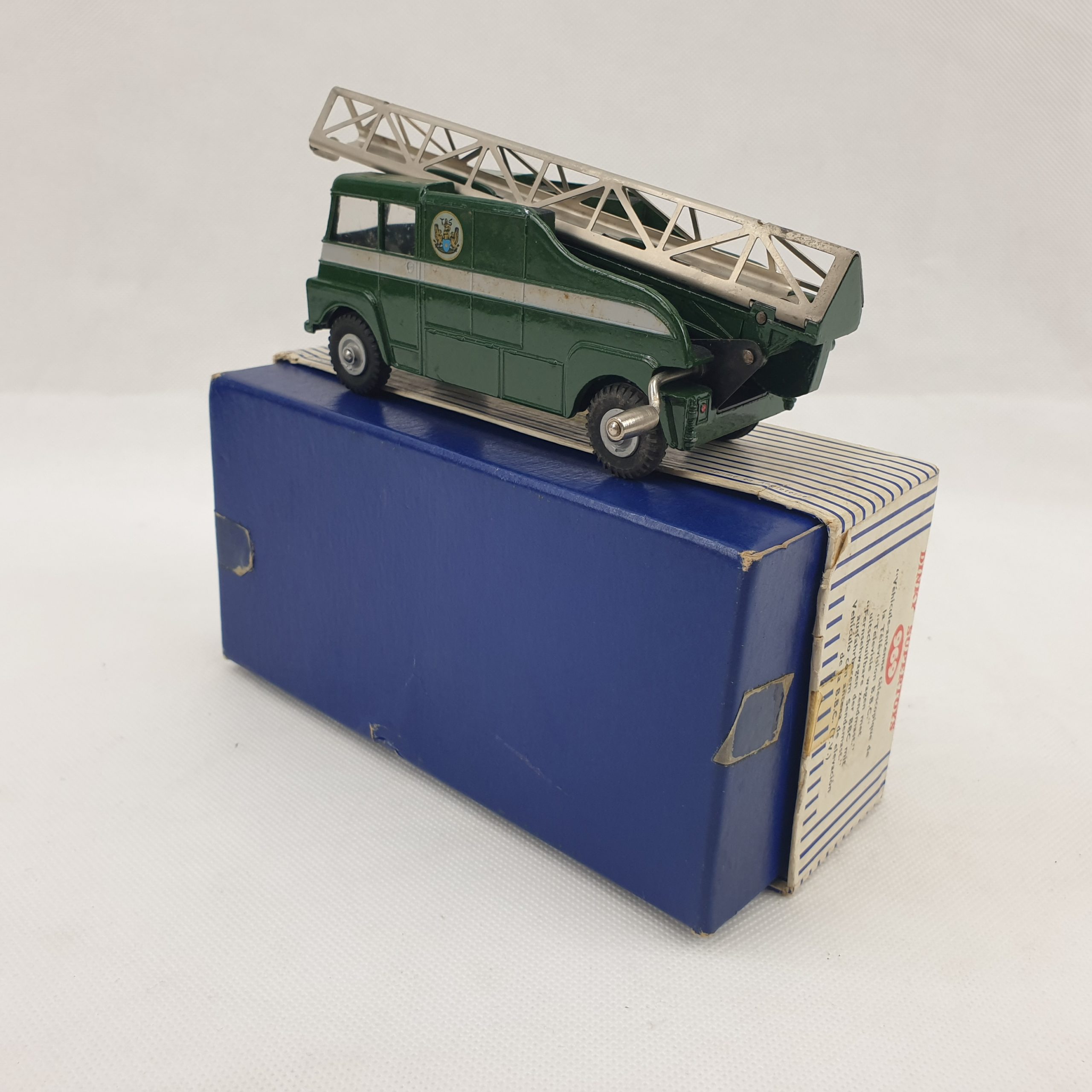 Boxed Dinky Toys 969 BBC TV Extending Mast Vehicle* - Image 7