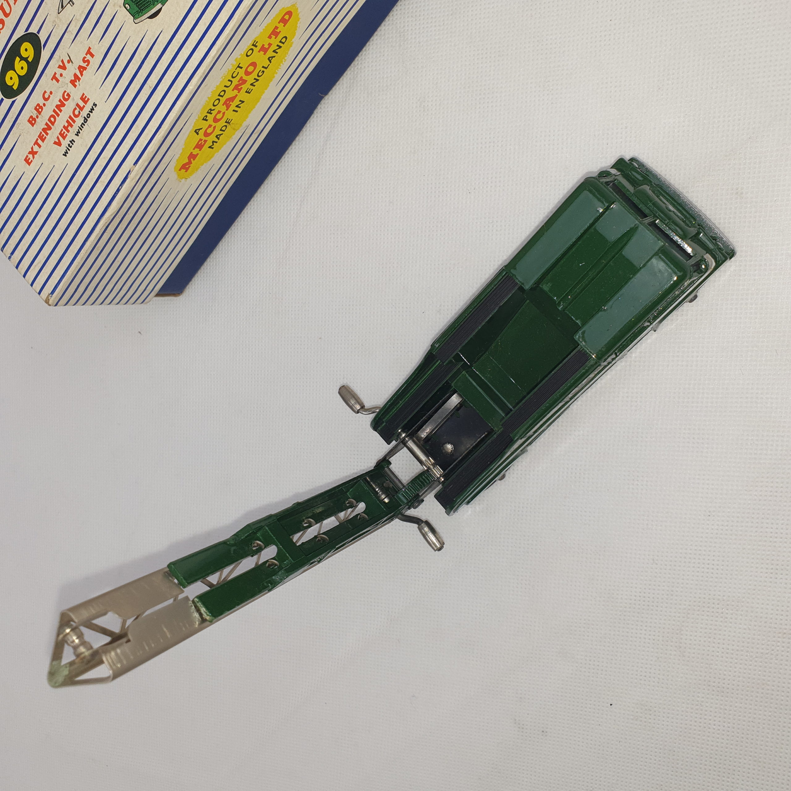 Boxed Dinky Toys 969 BBC TV Extending Mast Vehicle* - Image 3