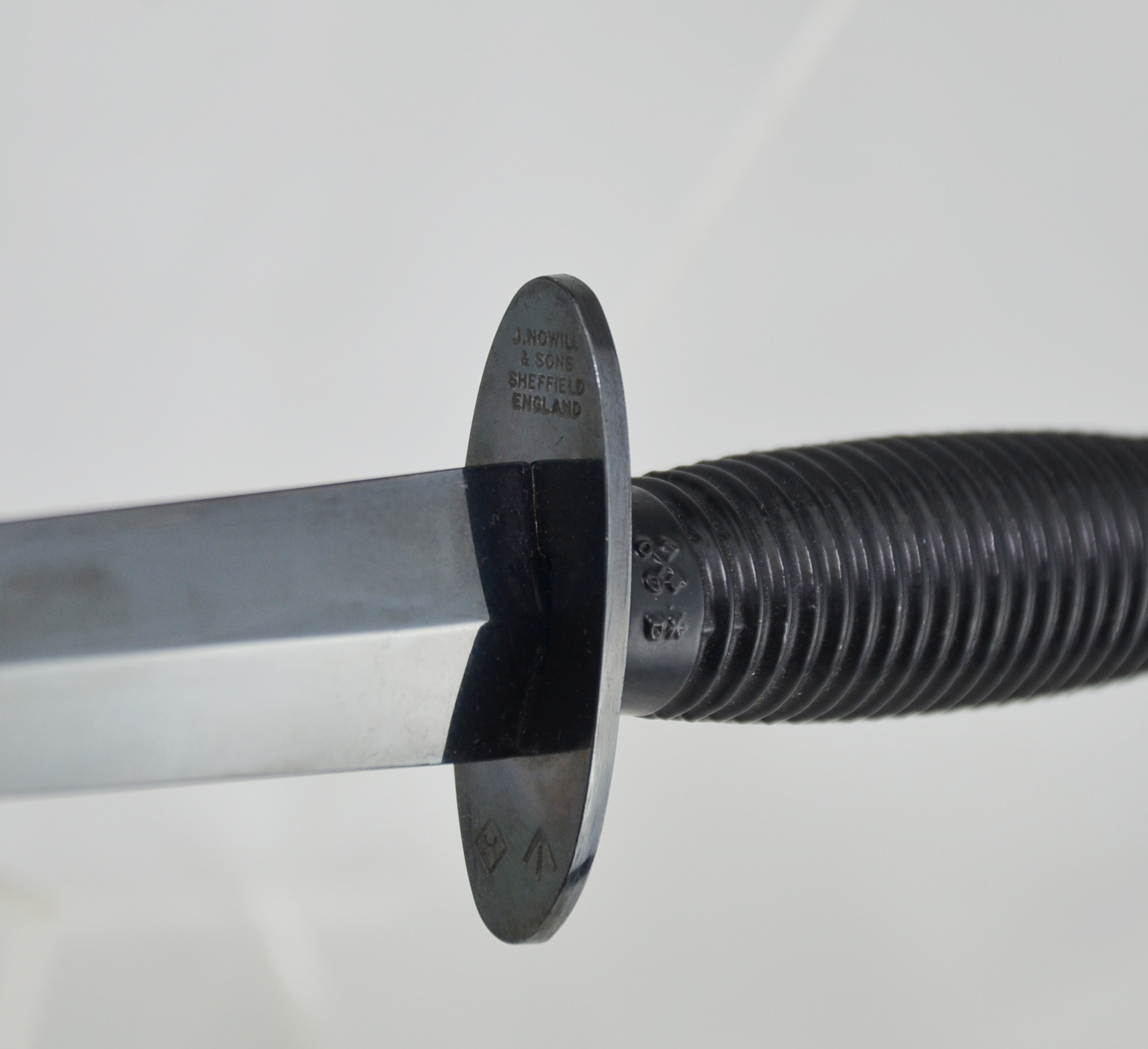 Current Issue British 3rd Pattern Commando Knife - Image 9
