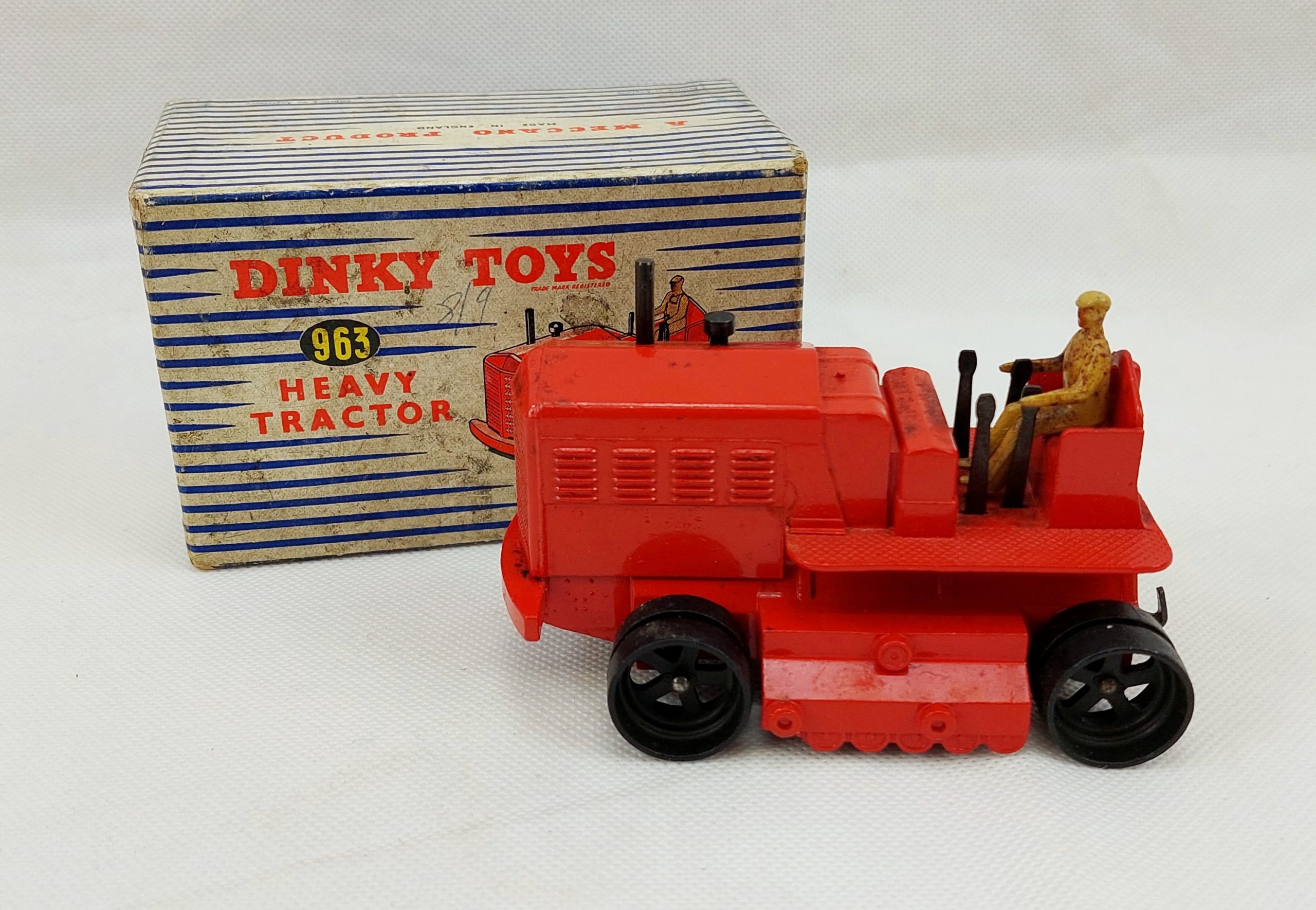 Boxed Dinky Toys 963 Heavy Tractor*
