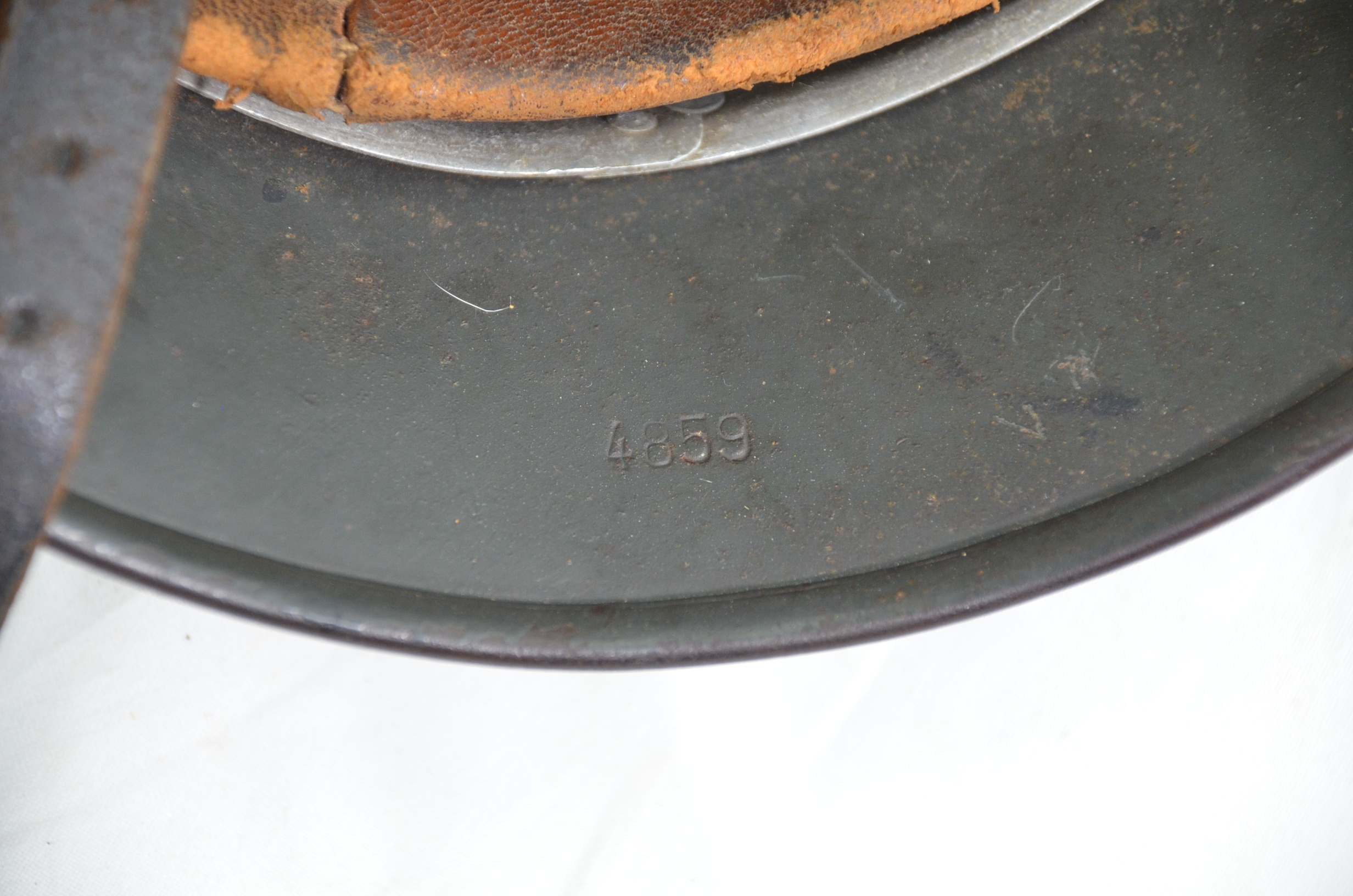 Original Kriegsmarine WW2 M35 Single Decal German Helmet - Image 13