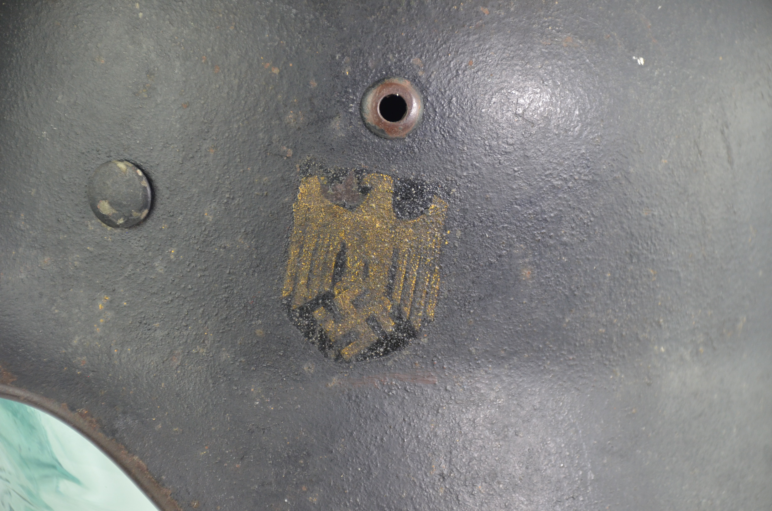 Original Kriegsmarine WW2 M35 Single Decal German Helmet - Image 9